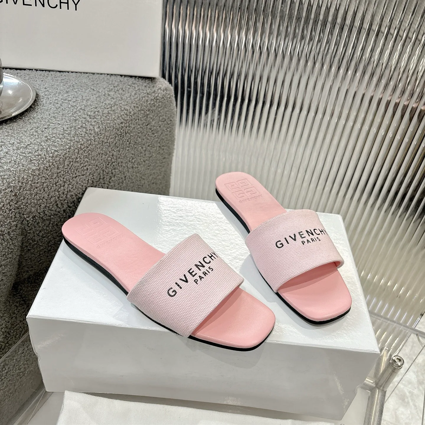 Туфли Женские Givenchy 13418359