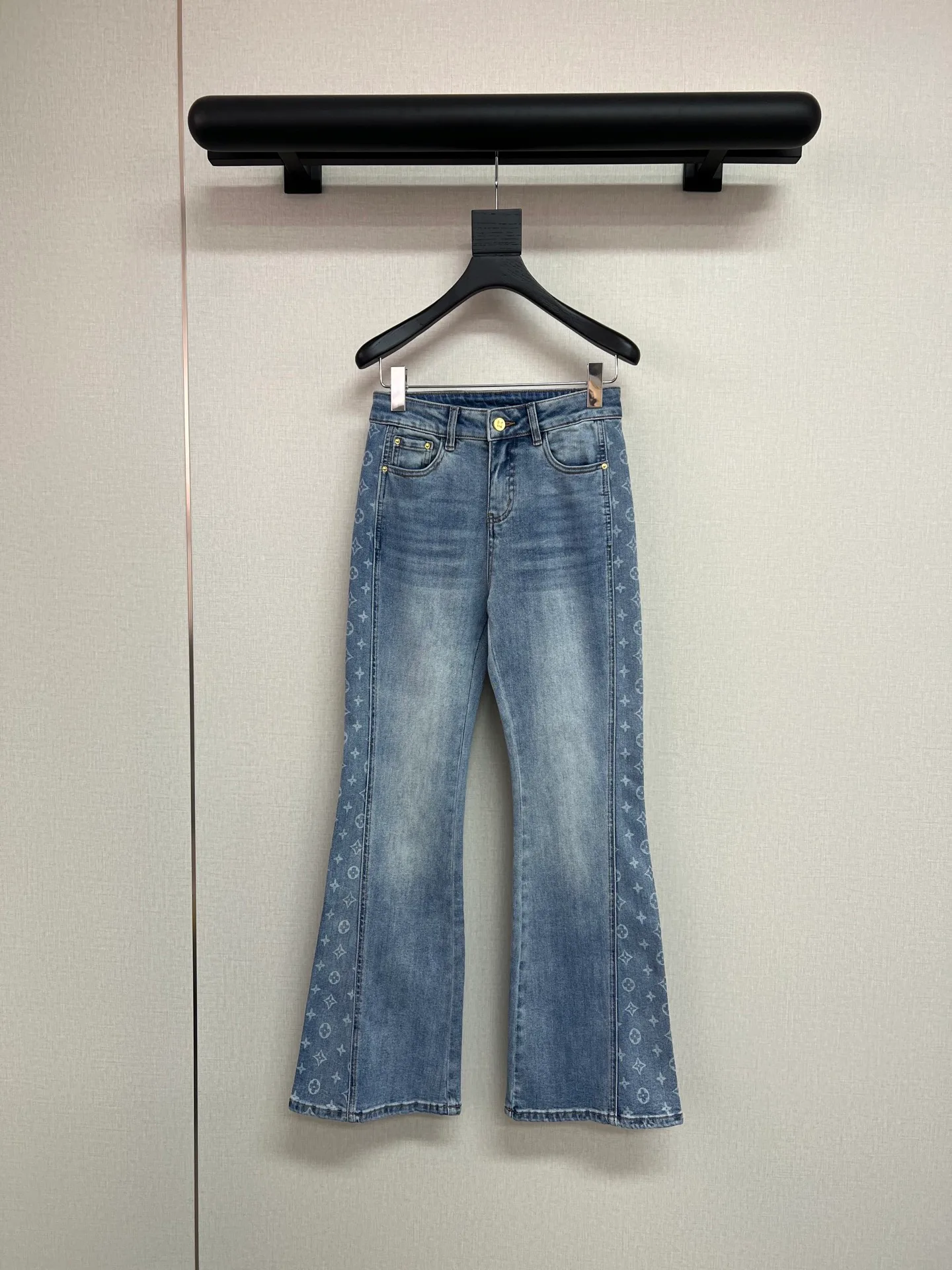 Джинсы Женские Louis Vuitton 13233655