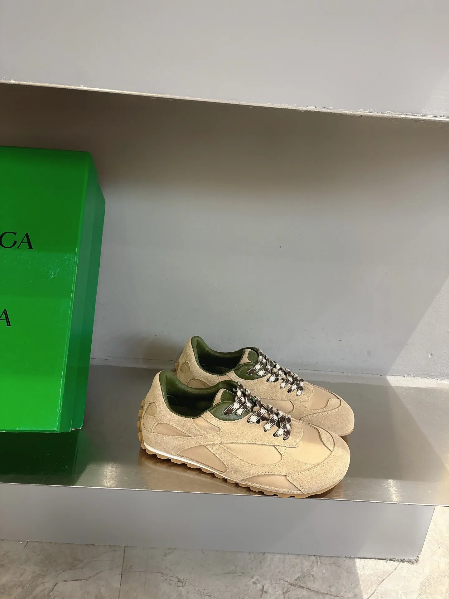 Кроссовки Женские Bottega Veneta 462700