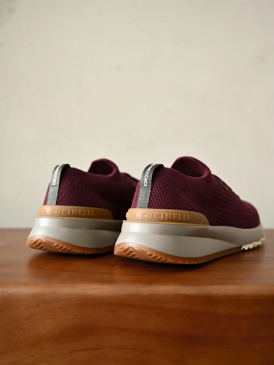 Кроссовки Женские Brunello Cucinelli 18434237