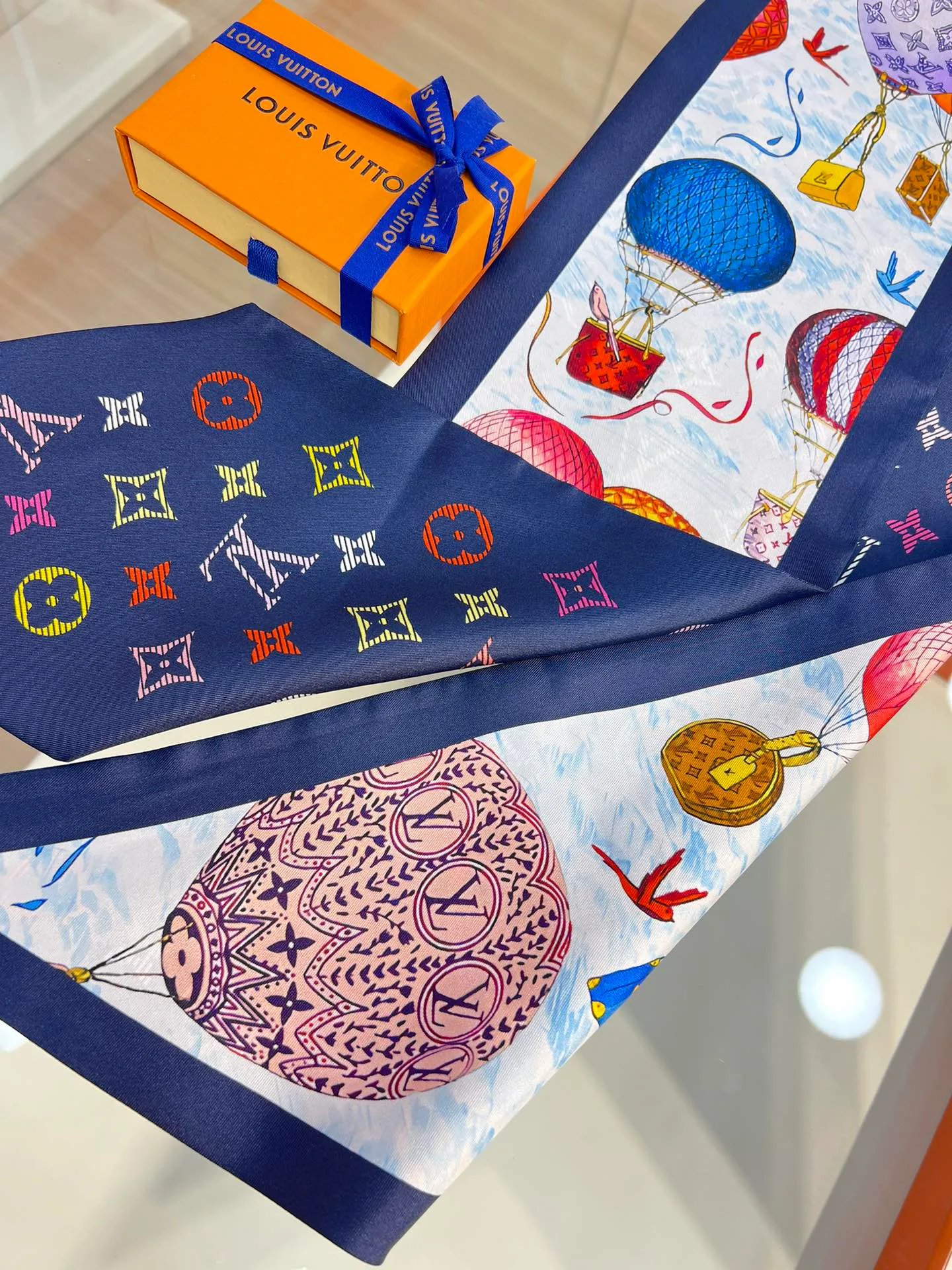 Платки Louis Vuitton 11527431