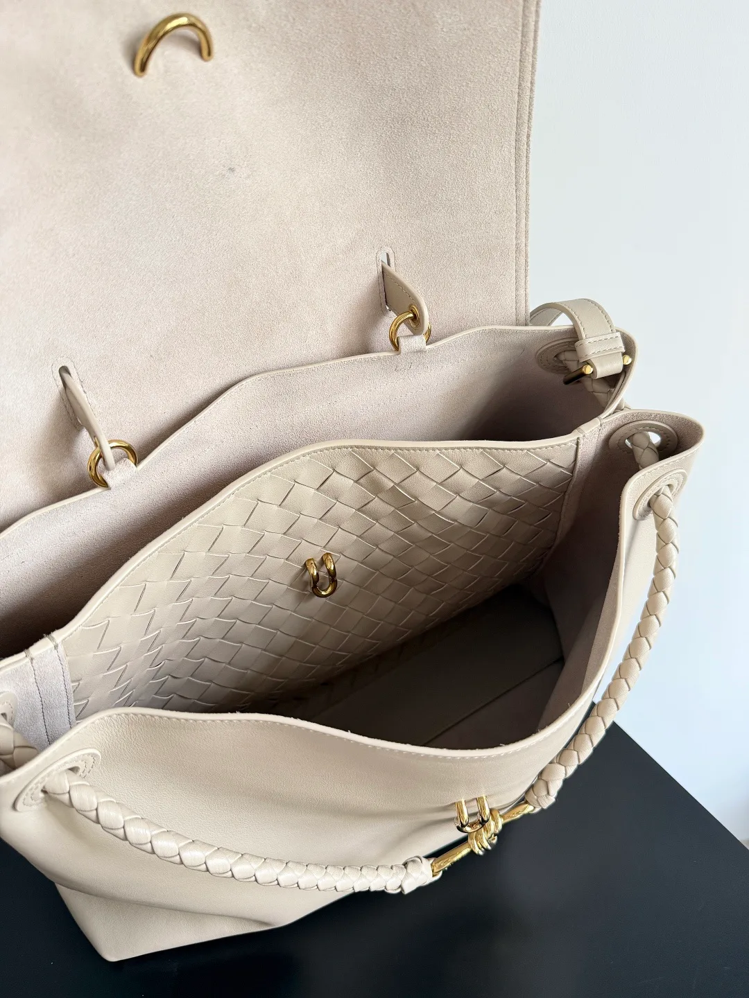 Классические Сумки Женские Bottega Veneta 16878938