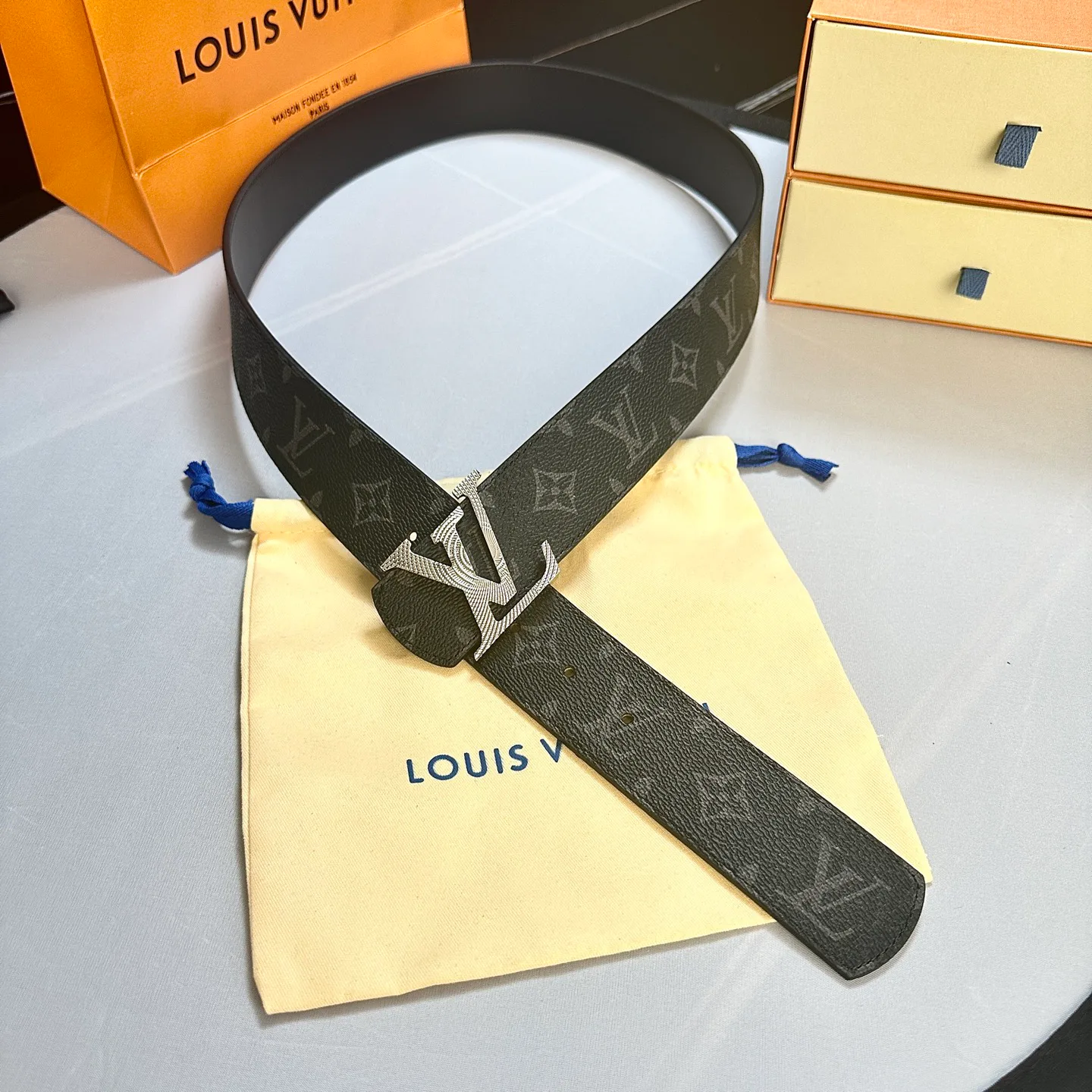 Ремни Louis Vuitton 472017
