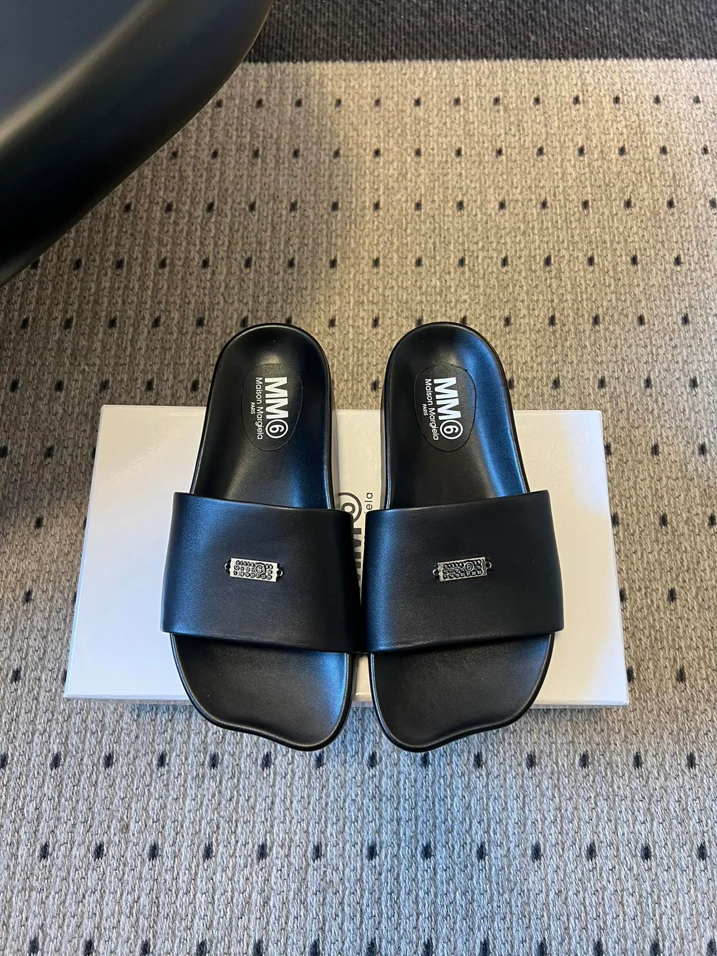 Шлепанцы Женские Maison Margiela 1331309