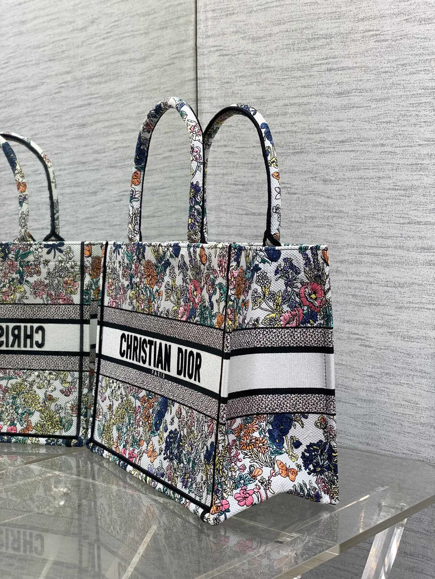 Классические Сумки Женские Christian Dior 274292