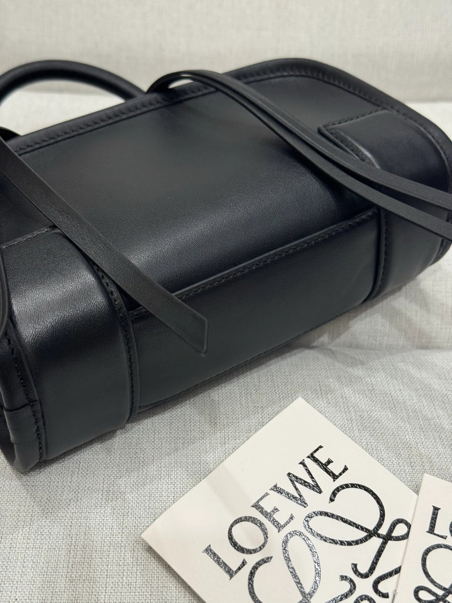 Классические Сумки Женские Loewe 12630385