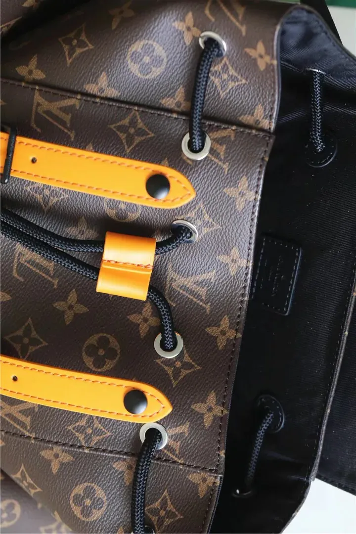 Рюкзаки Женские Louis Vuitton 6942