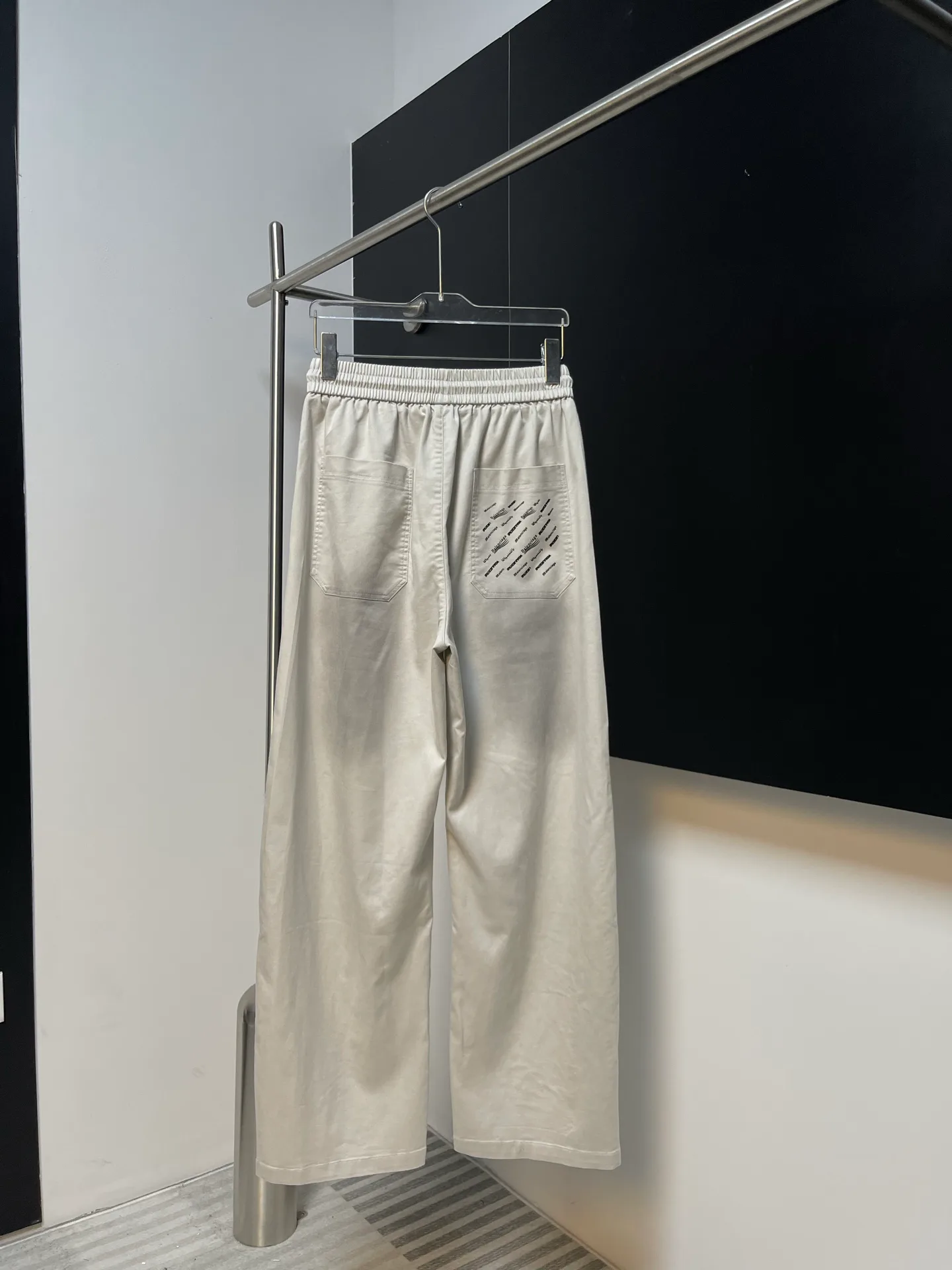 Брюки Мужские Balenciaga 11877952