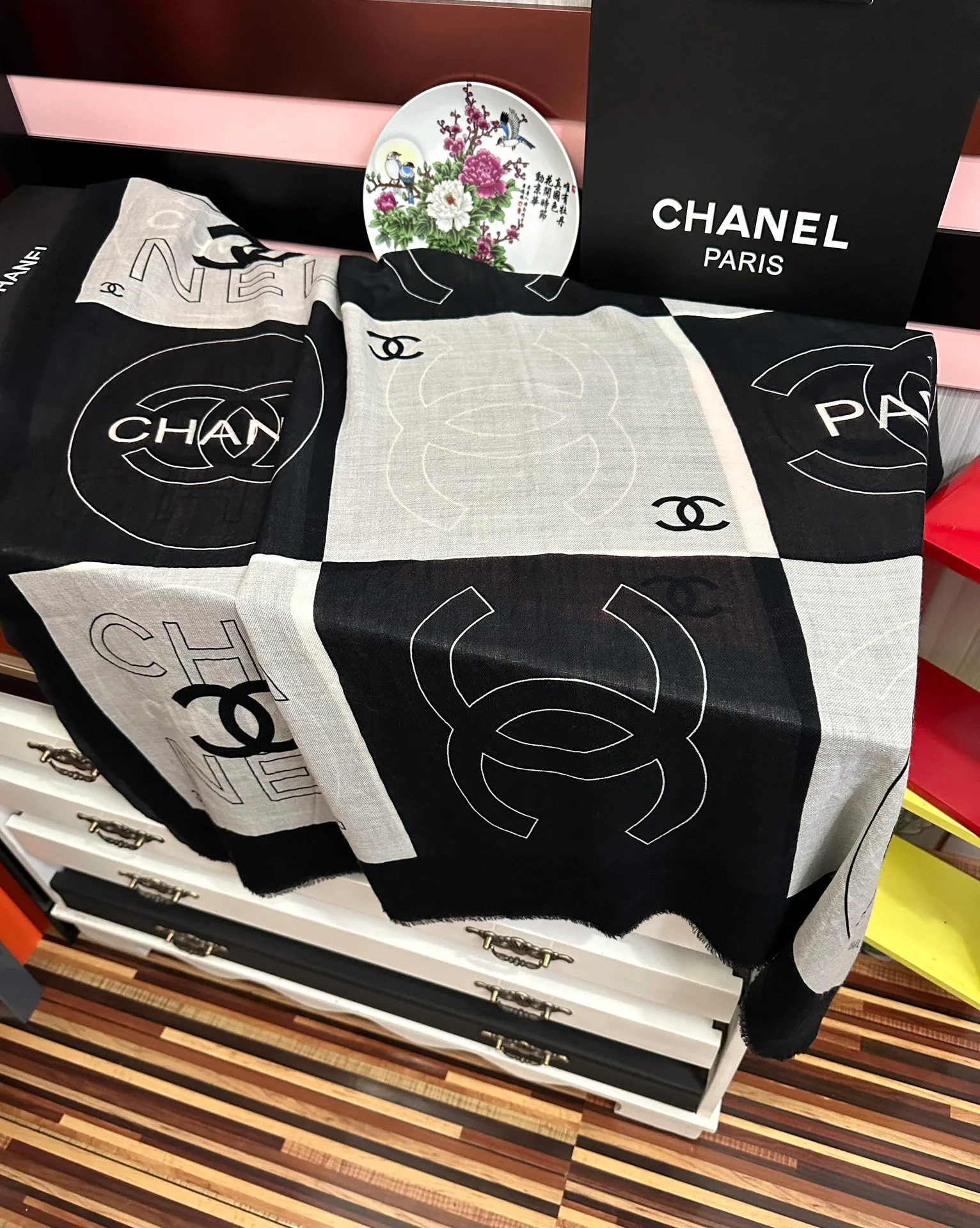 Шарфы Chanel 832106
