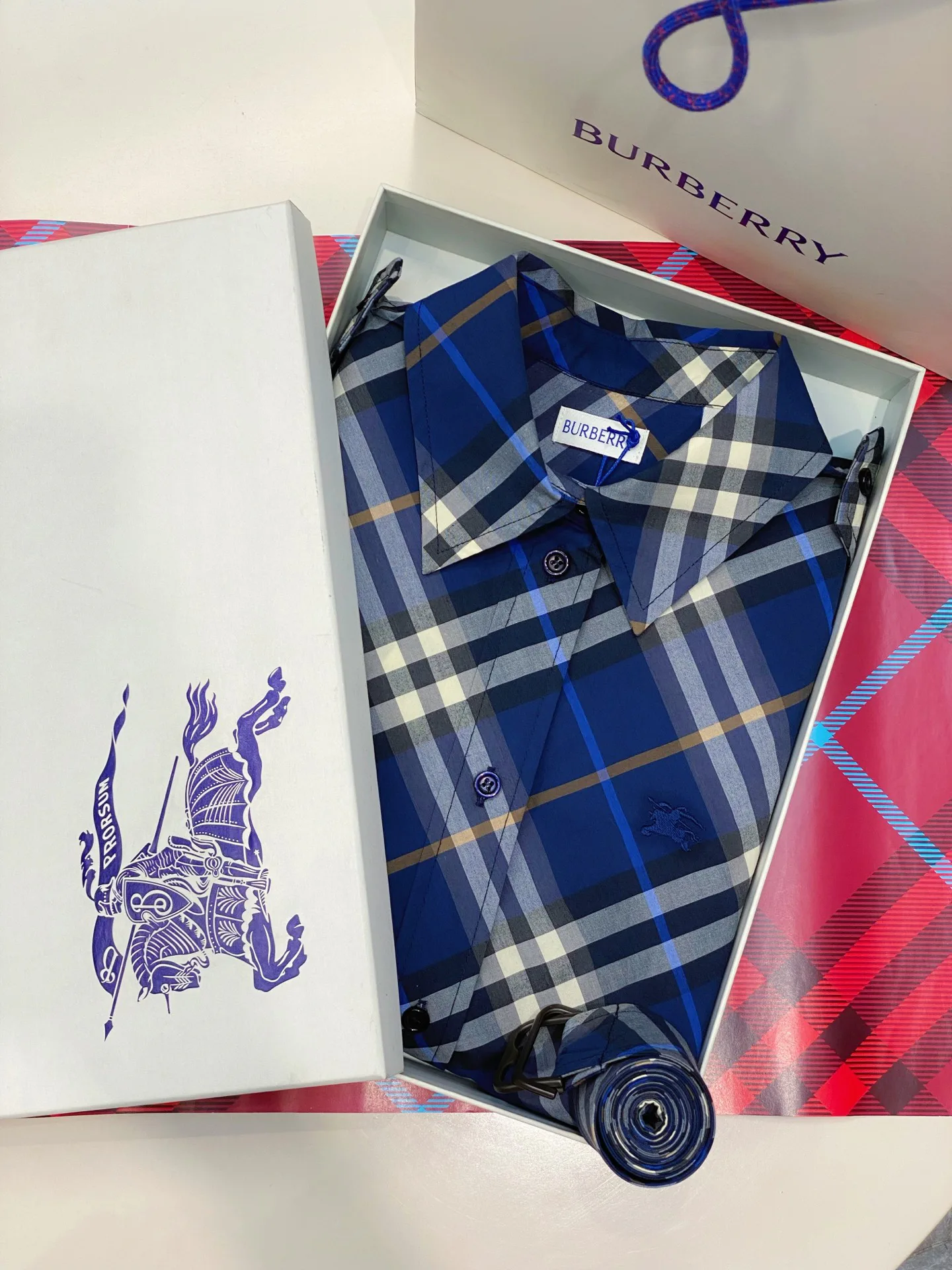 Платья Женские Burberry 17361070
