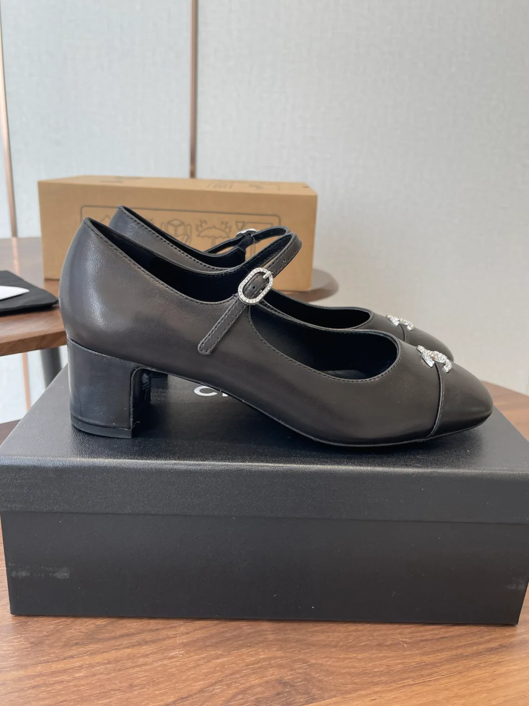 Туфли Женские Chanel 10713465