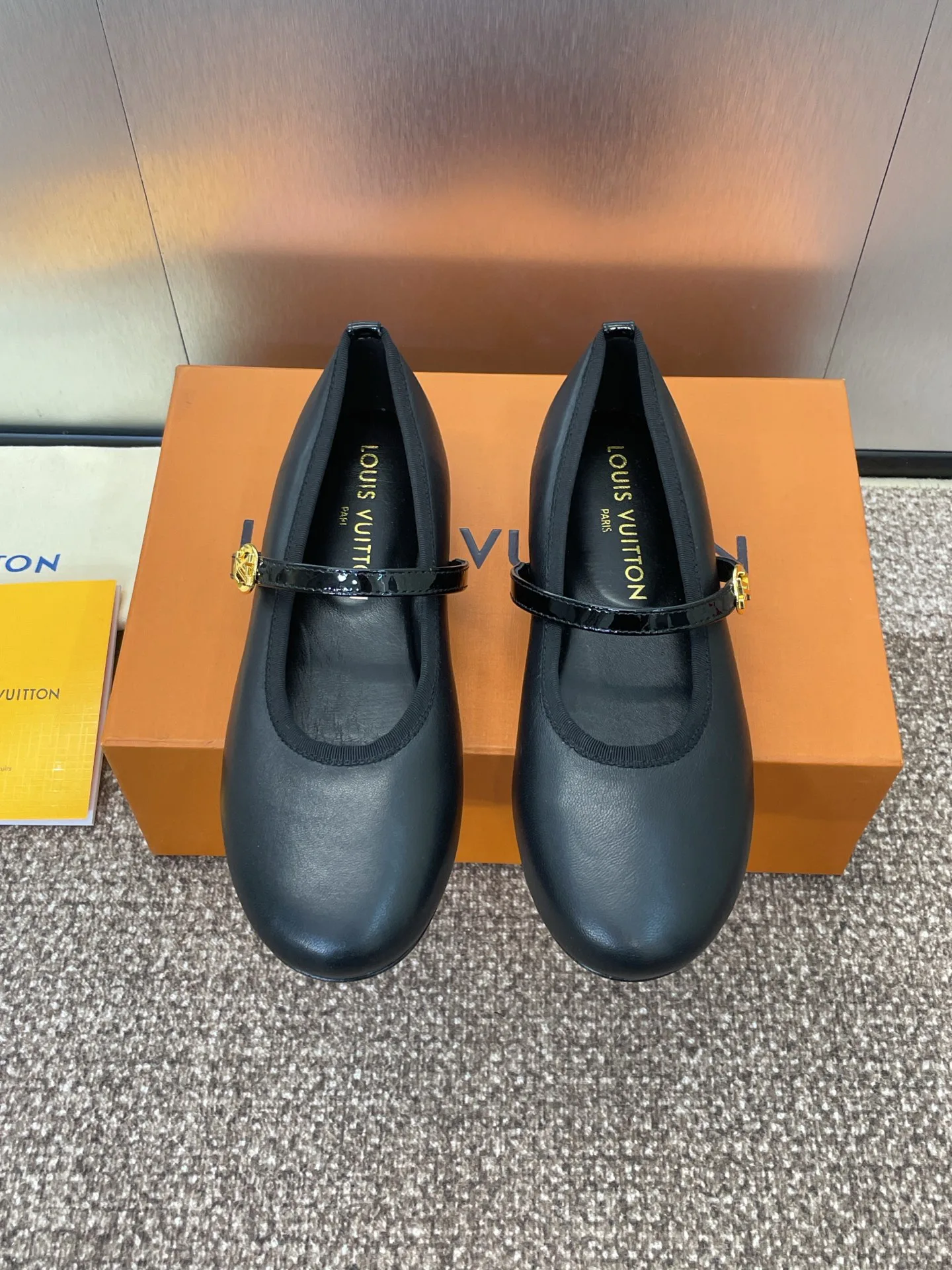 Туфли Женские Louis Vuitton 13346496