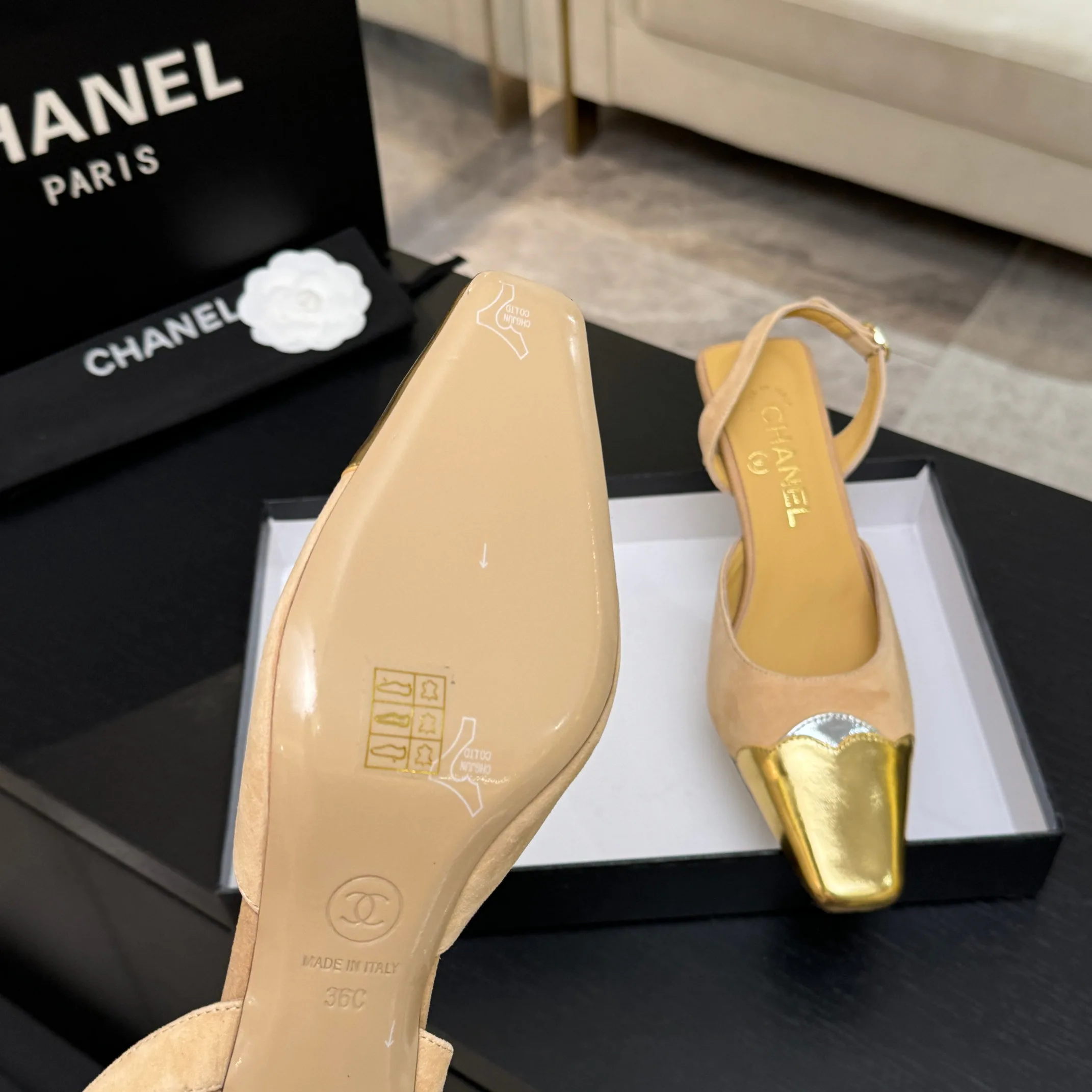 Туфли Женские Chanel 17448373