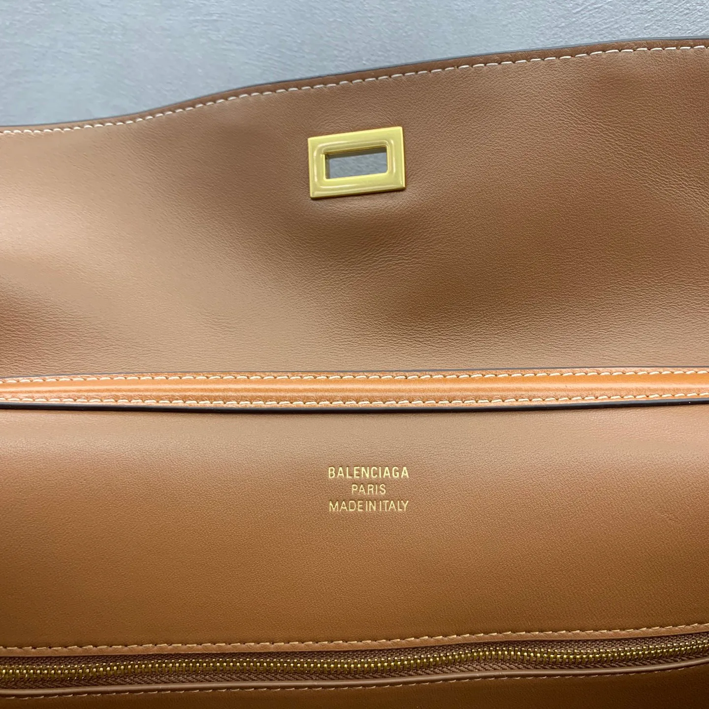Классические Сумки Женские Balenciaga 18136009
