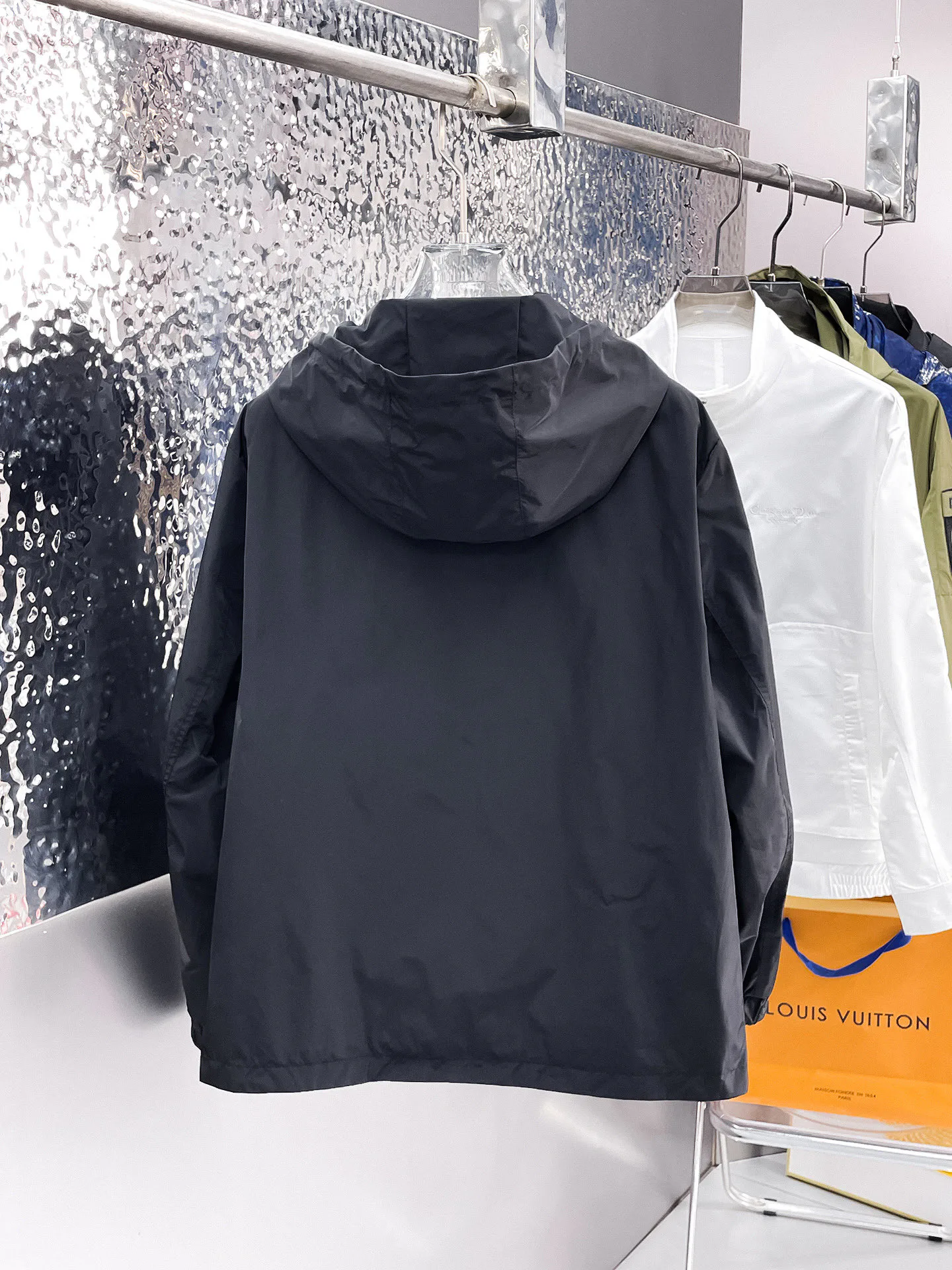 Куртки И Пуховики Мужские Prada 9352318