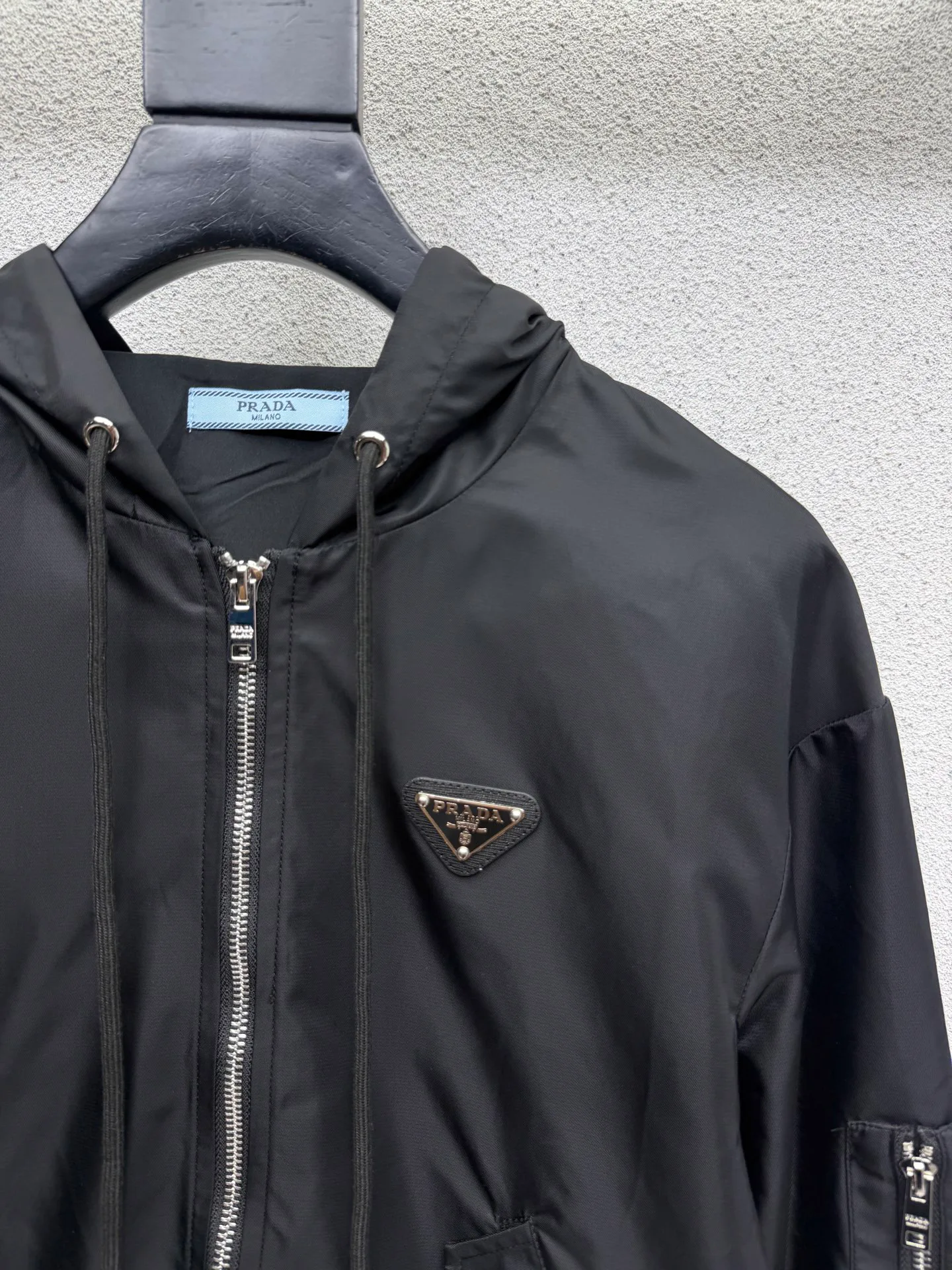 Куртки И Пуховики Женские Prada 11827932