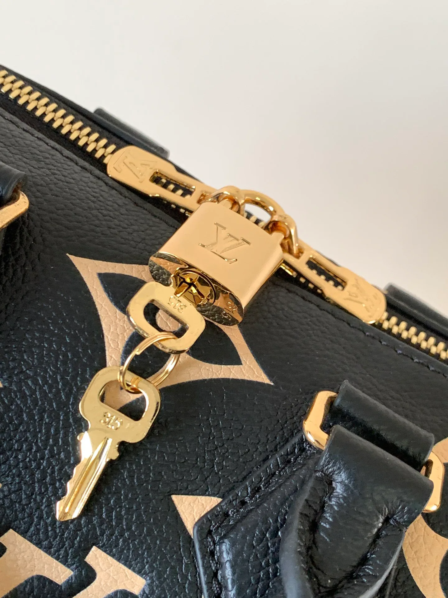 Классические Сумки Женские Louis Vuitton 11314874