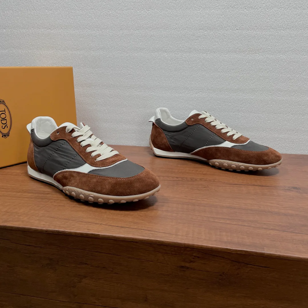 Кроссовки Женские Tod's 18626535