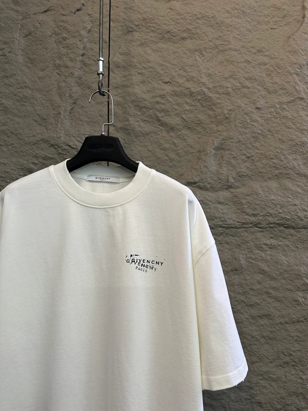 Футболки Женские Givenchy 13303988