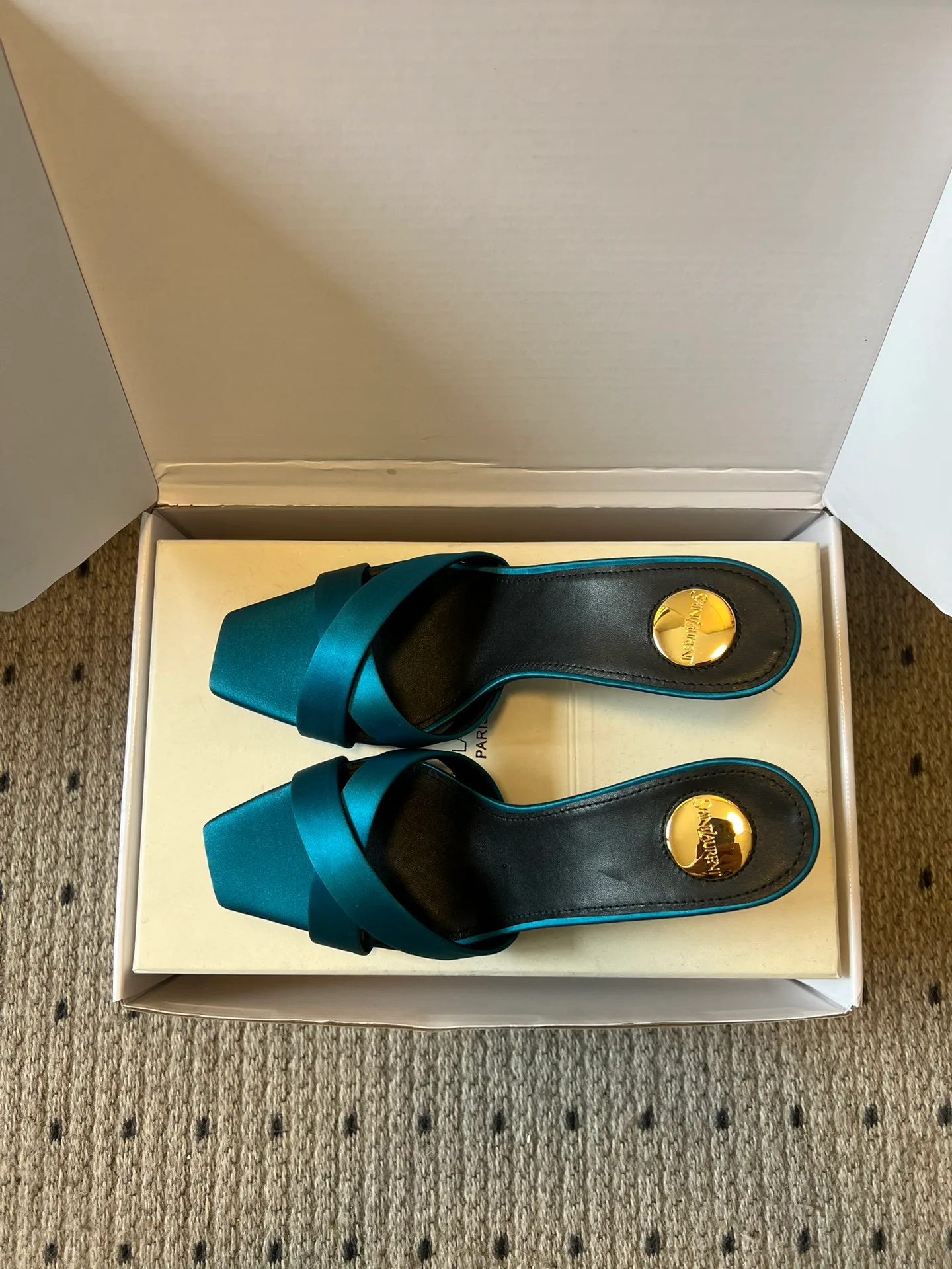 Босоножки Женские Saint Laurent 10835534