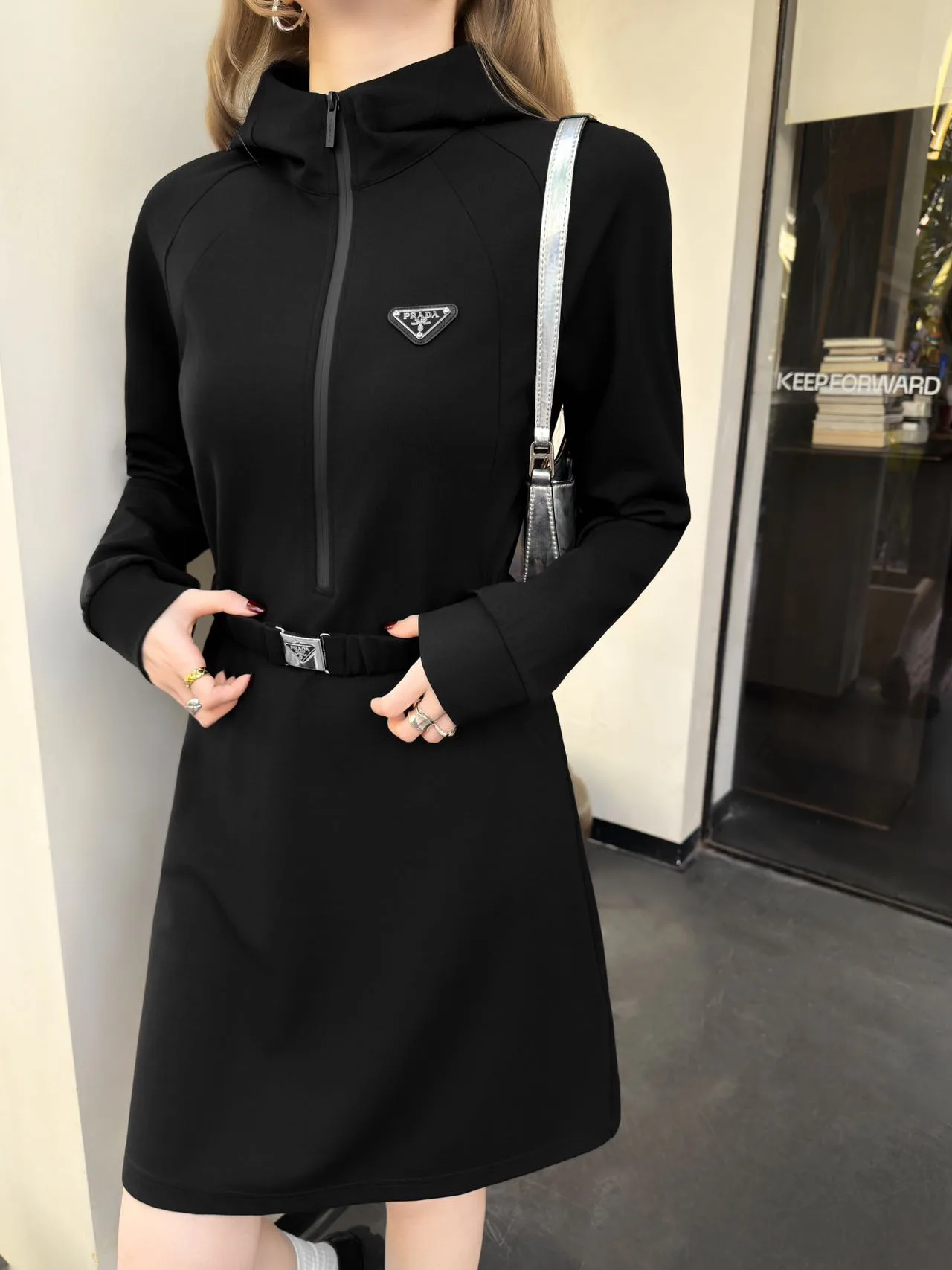 Платья Женские Prada 11056442