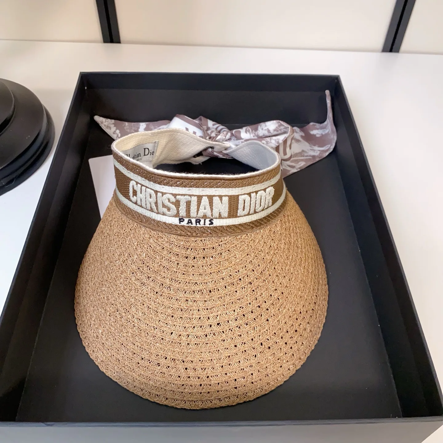 Головные Уборы Christian Dior 13294402