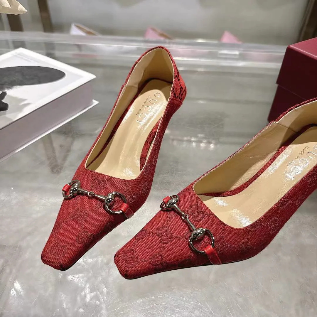 Туфли Женские Gucci 13137006
