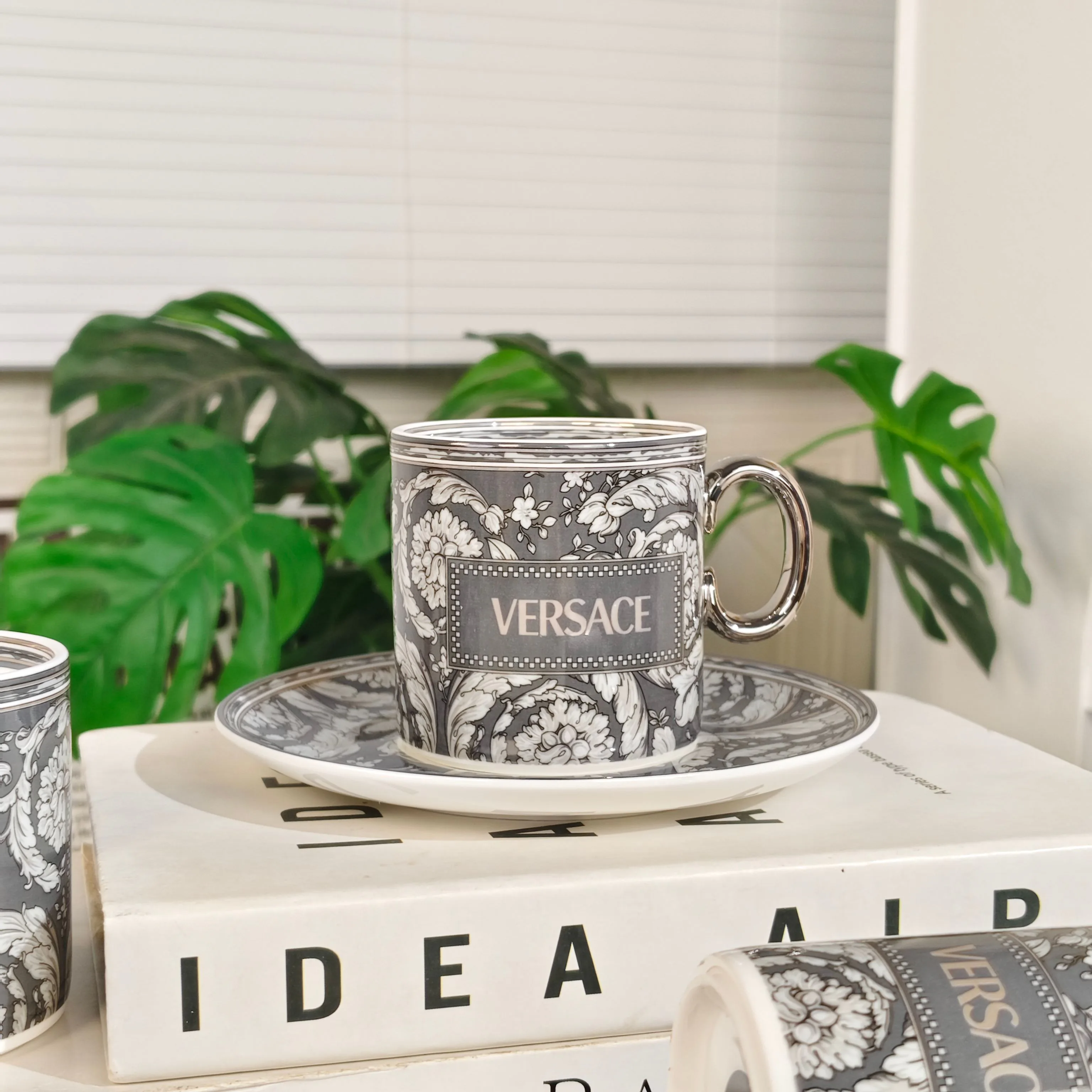 Посуда Versace 380045