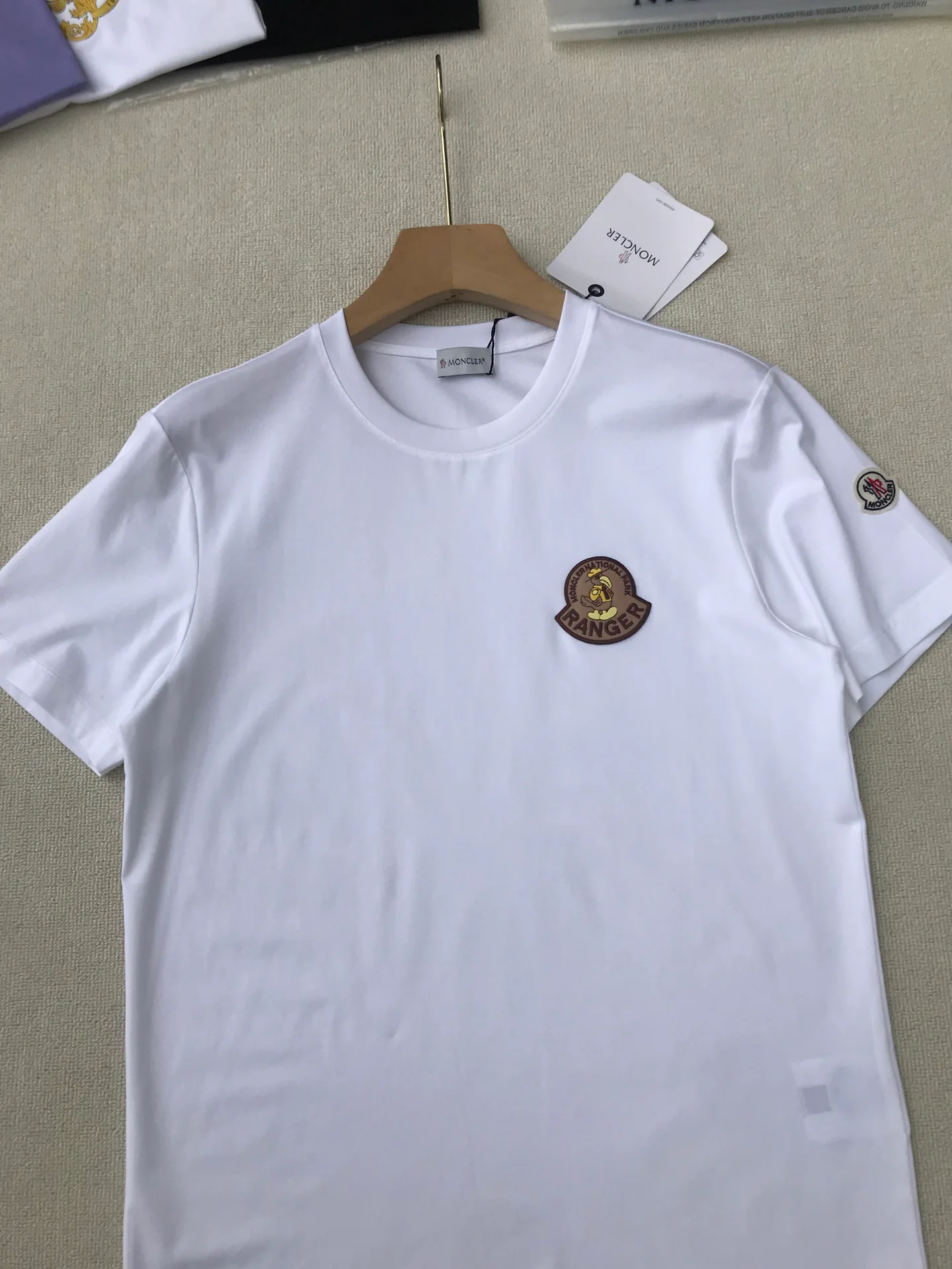 Футболки Мужские Moncler 11437009