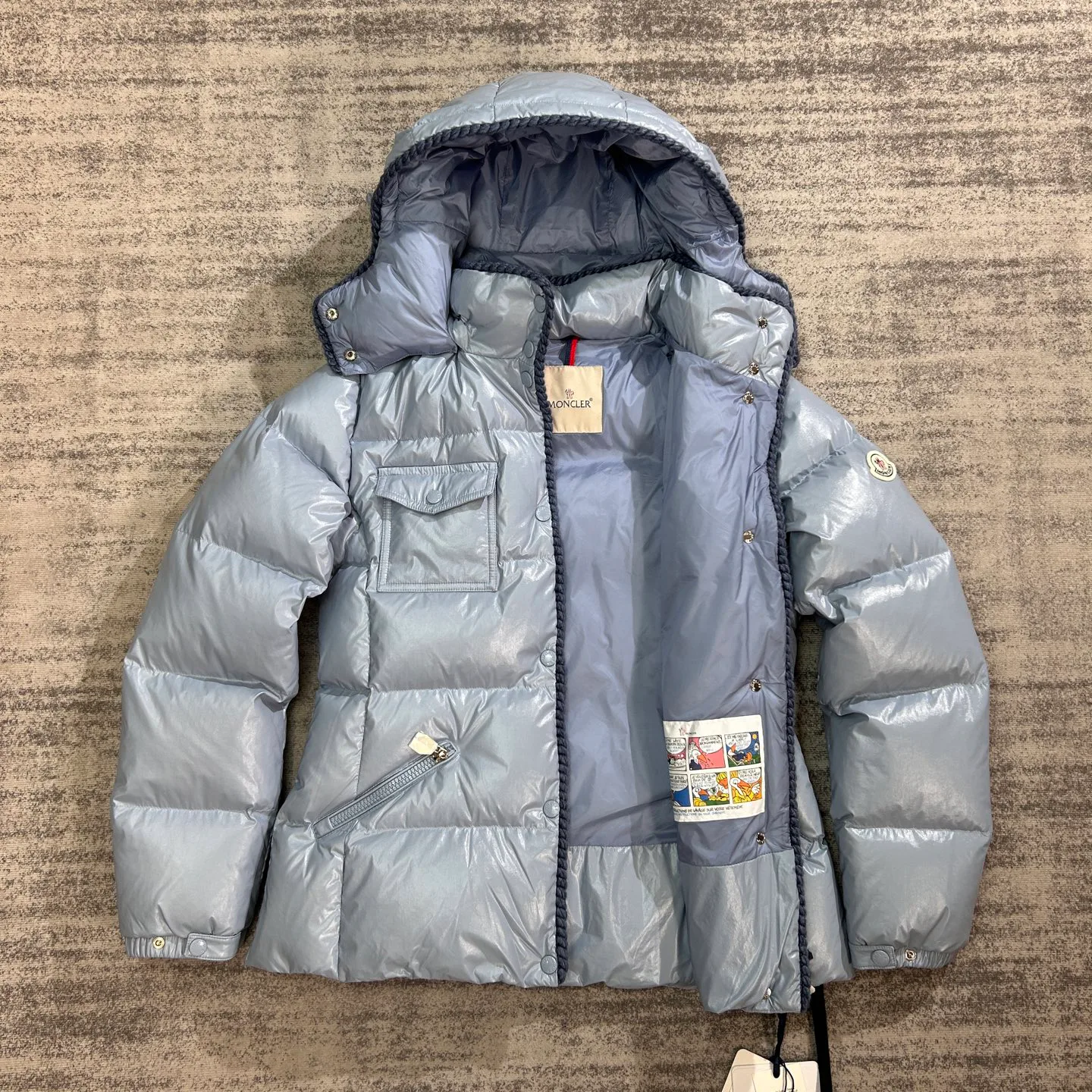 Куртки И Пуховики Женские Moncler 18134540