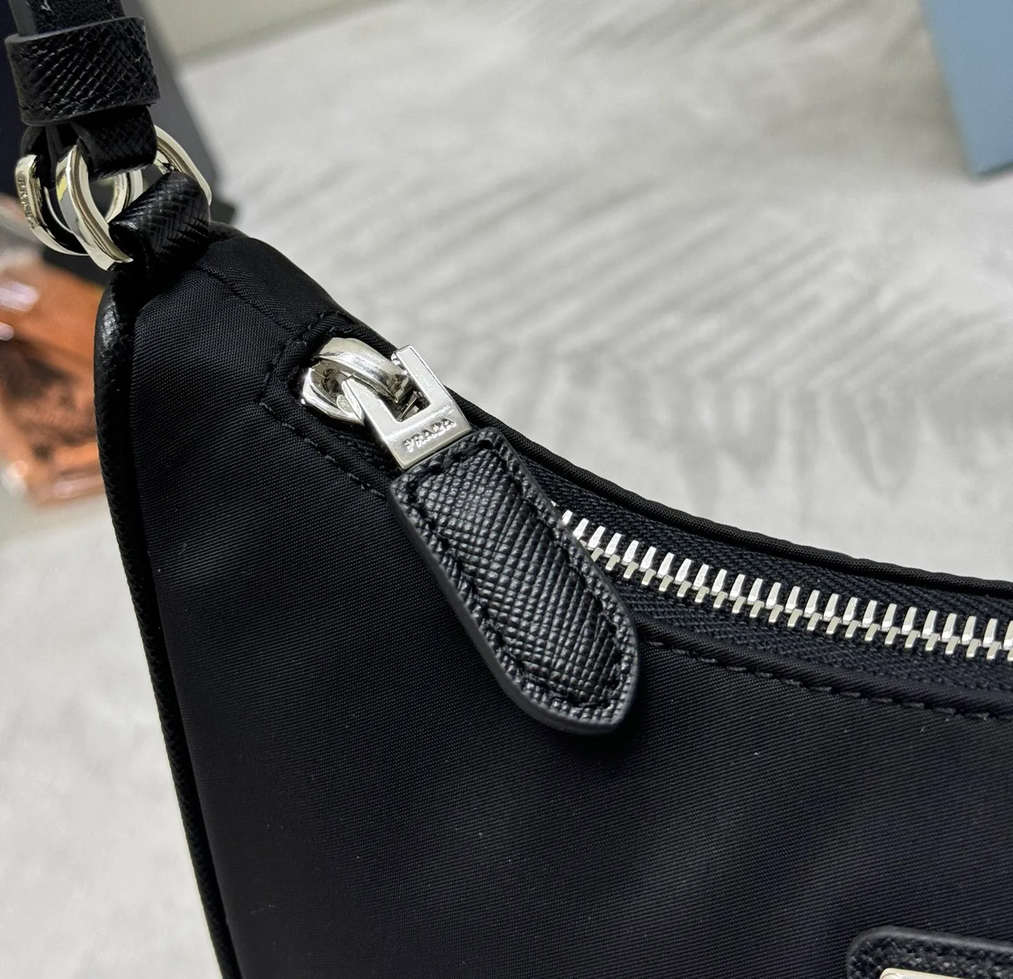 Сумки На Ремне Женские Prada 11682007