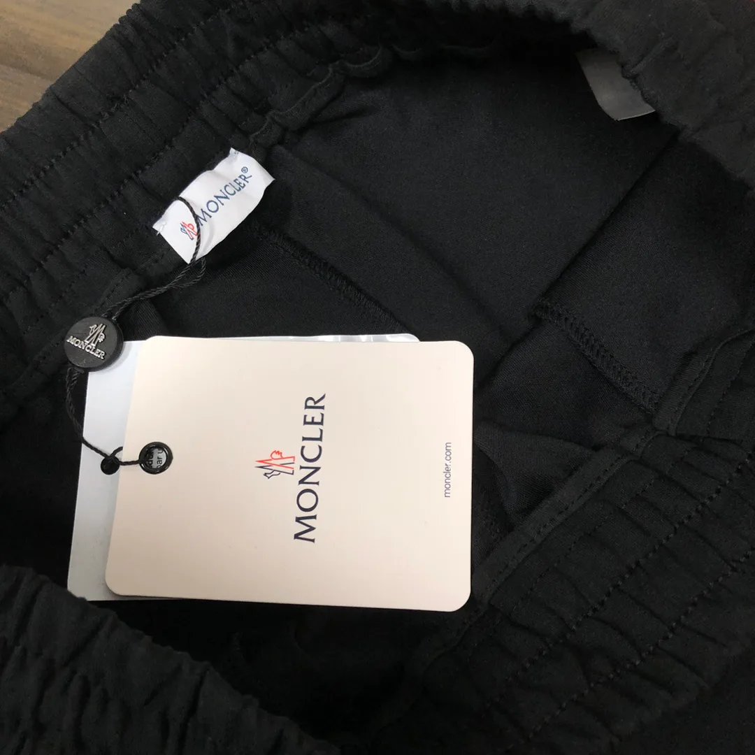Шорты Мужские Moncler 12670934