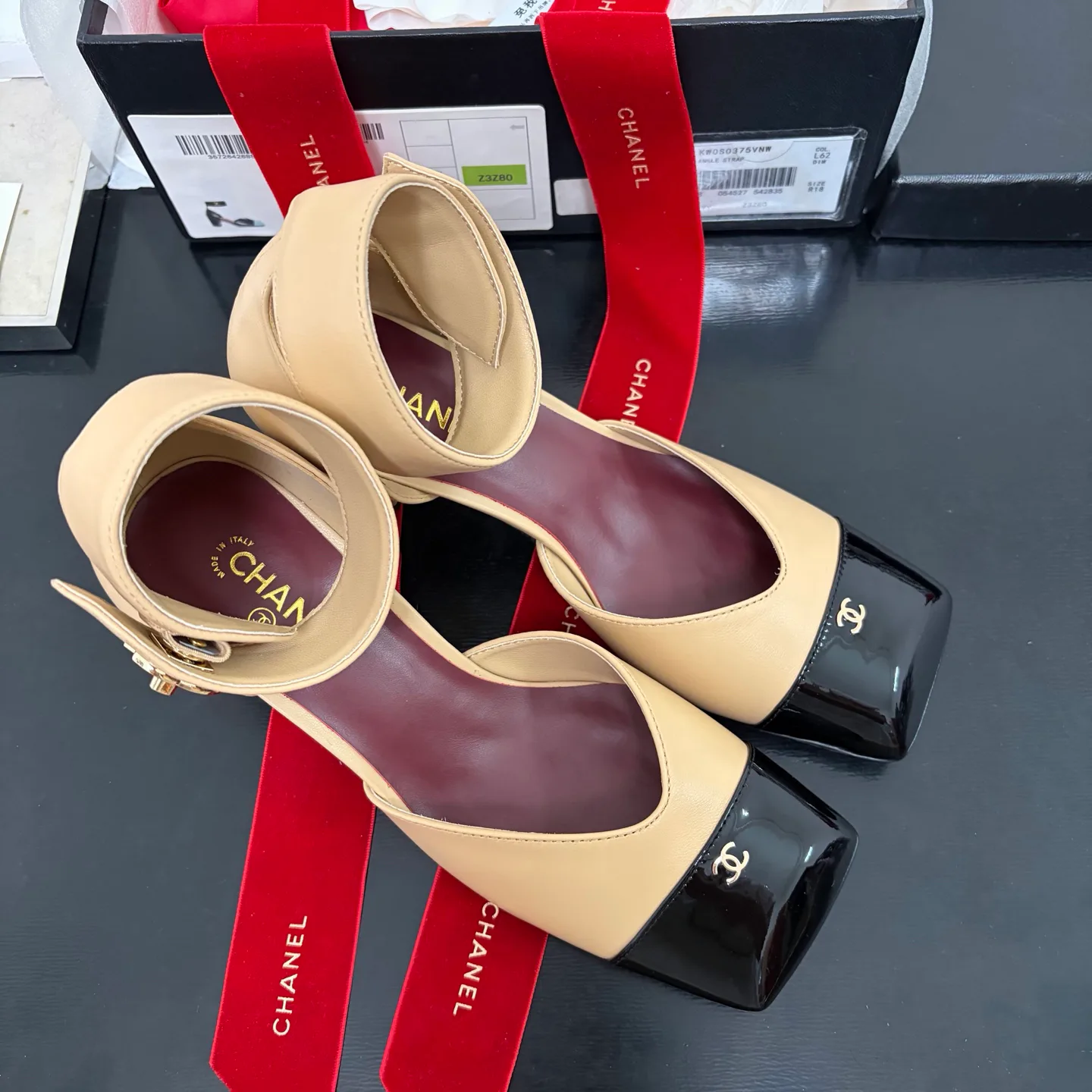 Туфли Женские Chanel 18683052