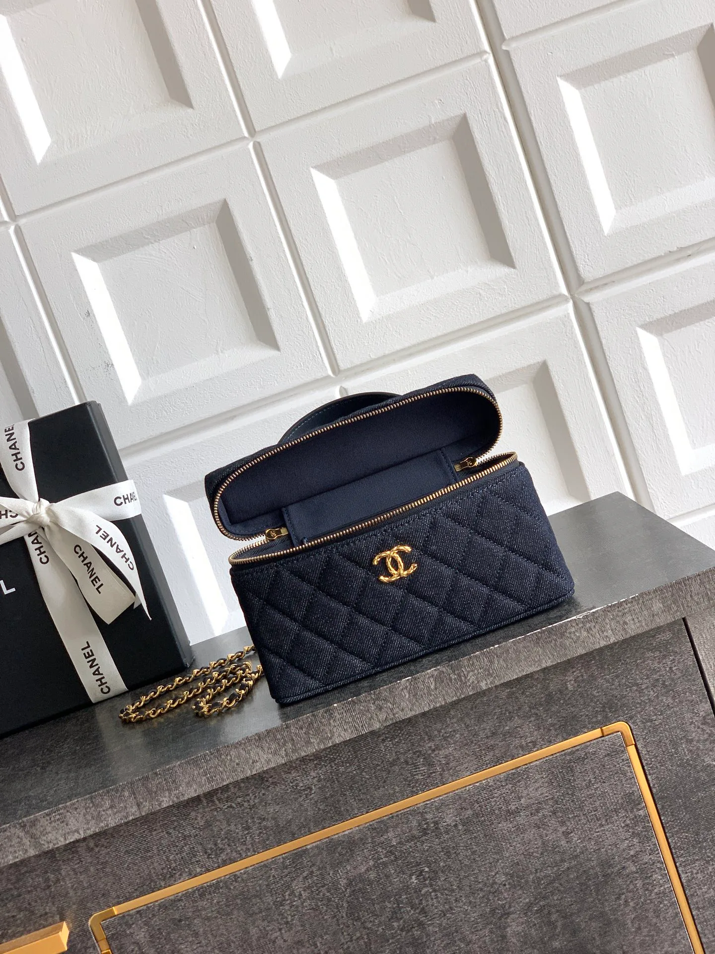 Сумки На Ремне Женские Chanel 13369836