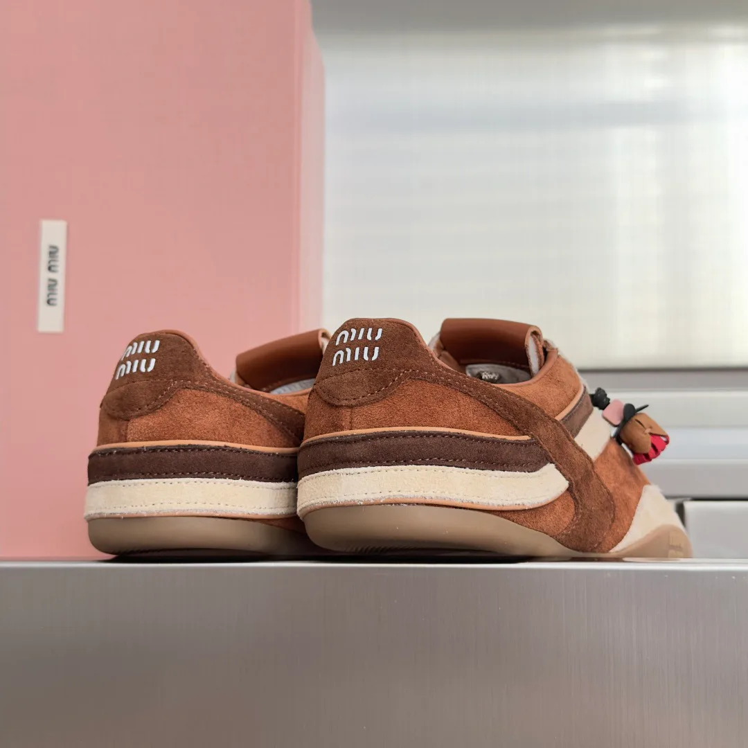 Кроссовки Женские Miu Miu 18092985