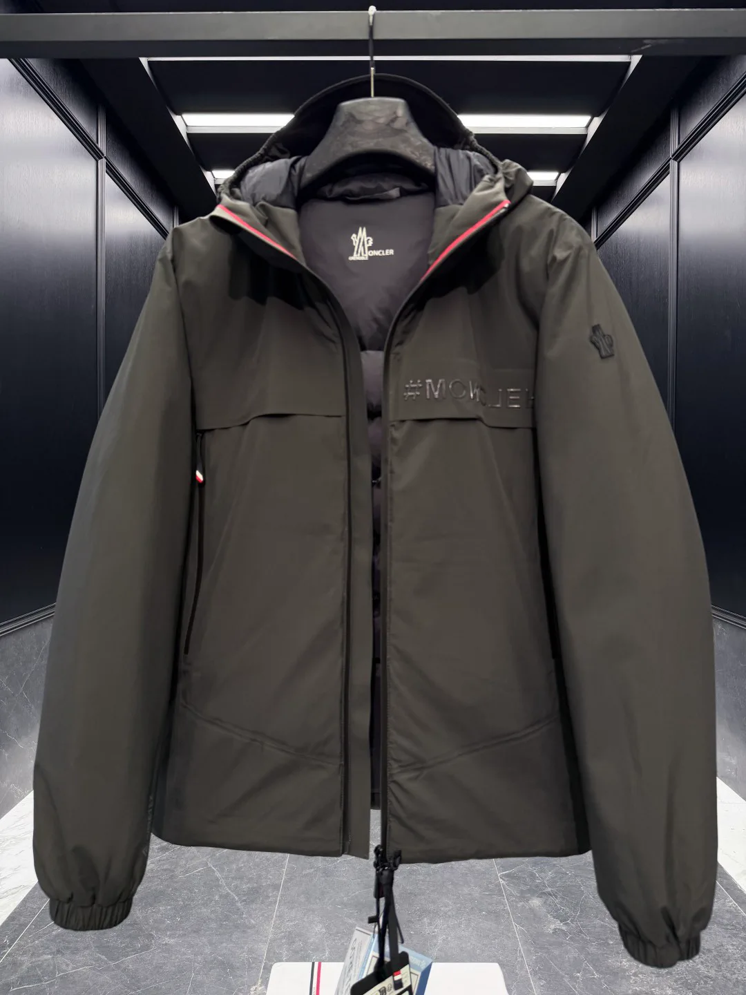 Куртки И Пуховики Мужские Moncler 988728