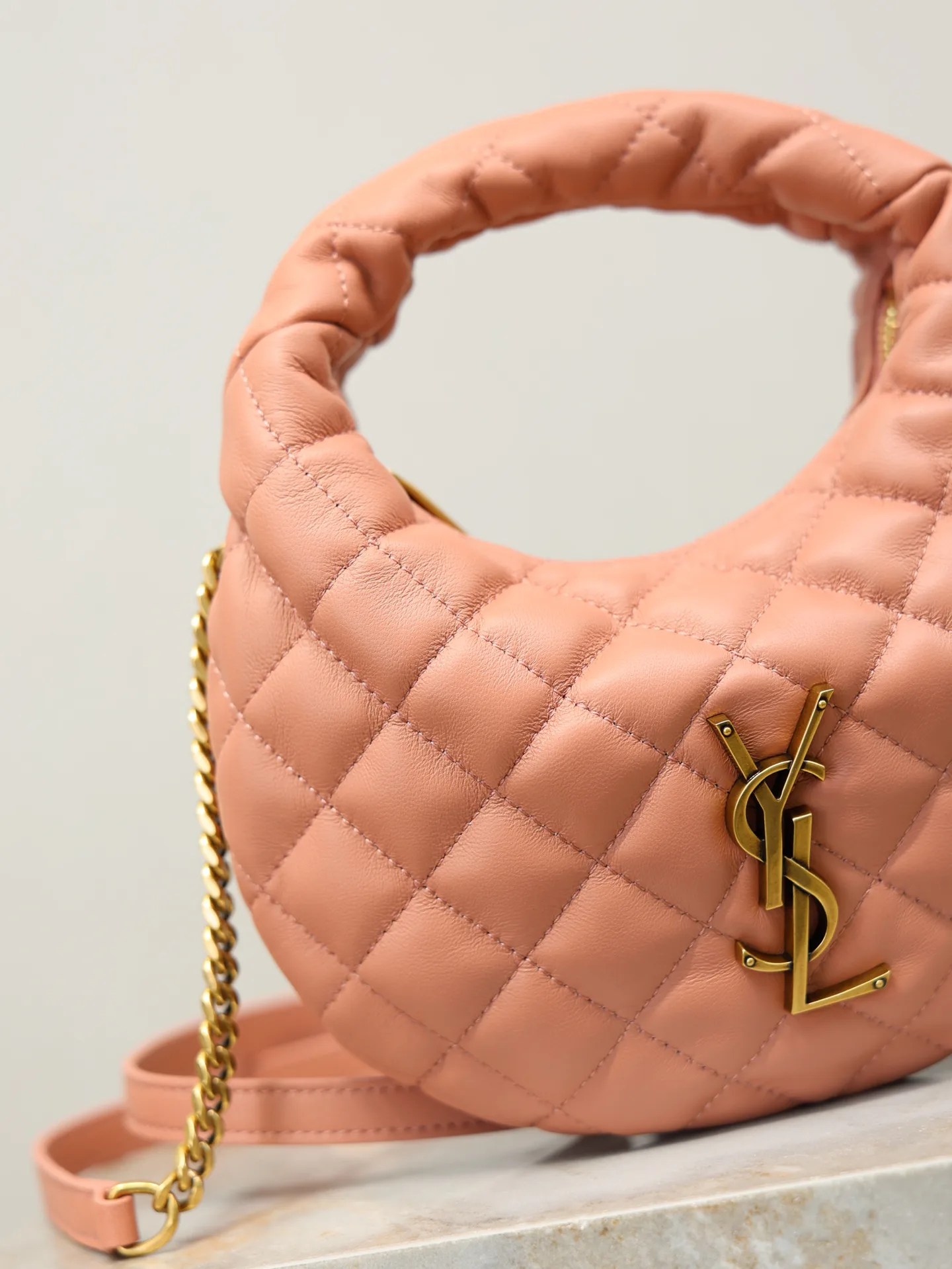 Сумки На Ремне Женские Saint Laurent 11504333