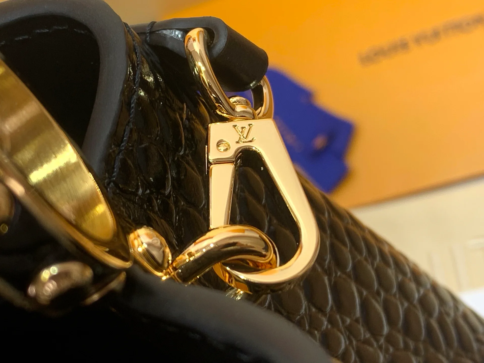 Классические Сумки Женские Louis Vuitton 17796555