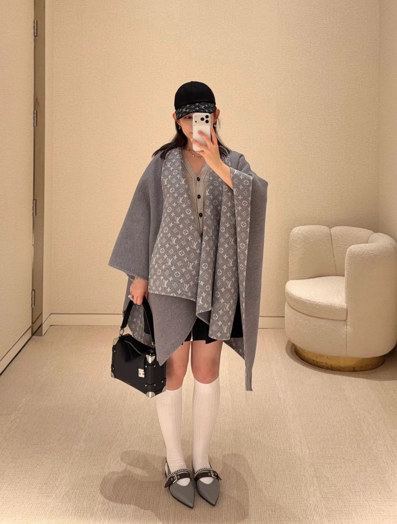 Пальто Женские Louis Vuitton 19660334