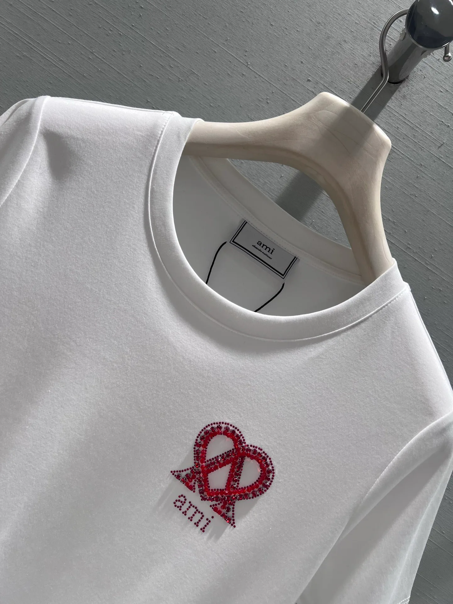 Футболки Женские Ami Paris 998270