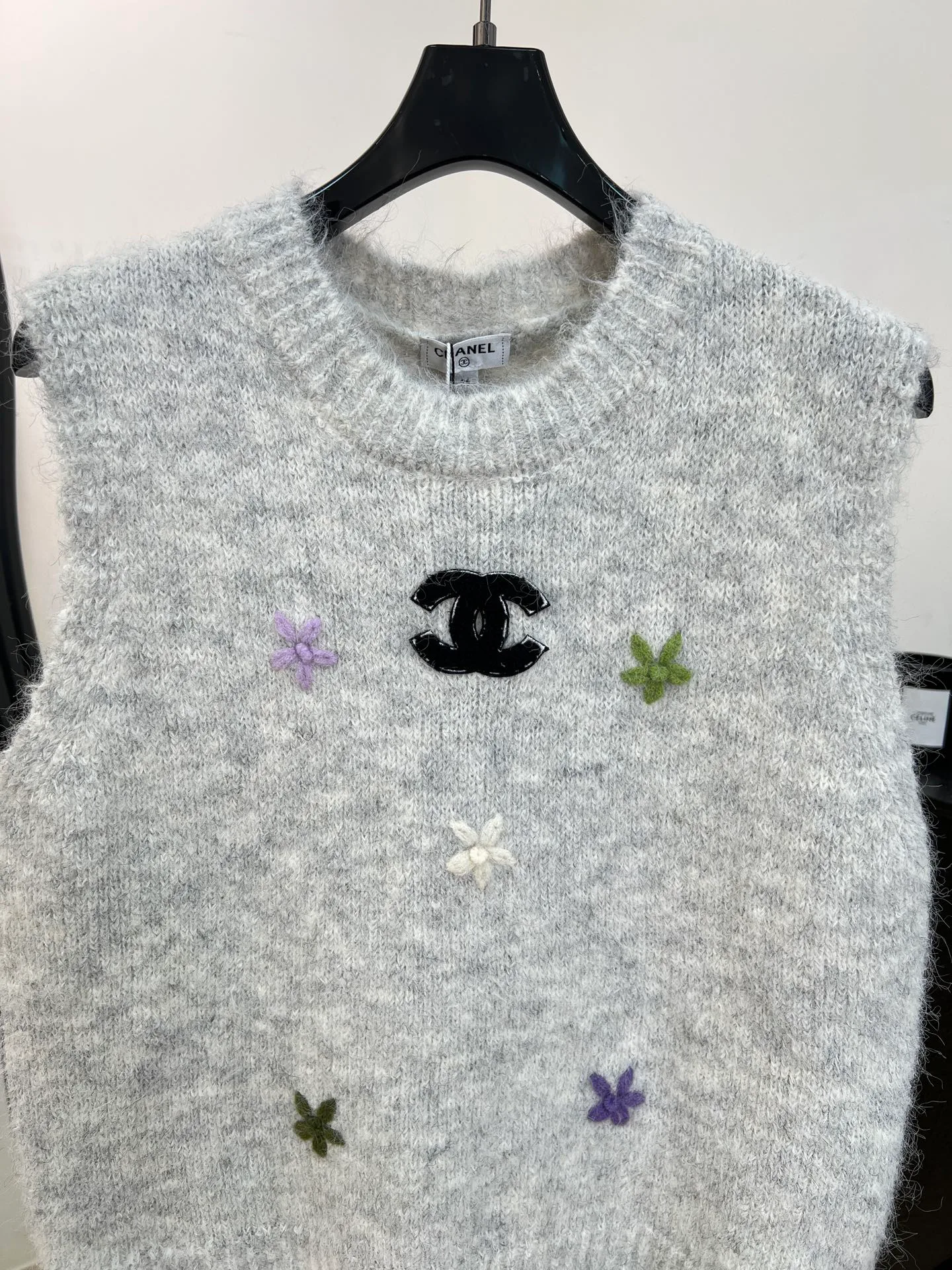 Жилеты Женские Chanel 17423663