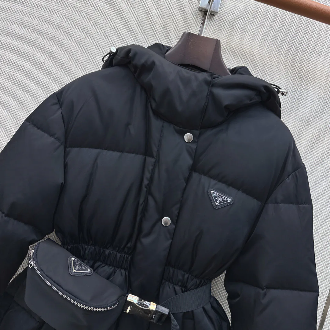 Куртки И Пуховики Женские Prada 18248258
