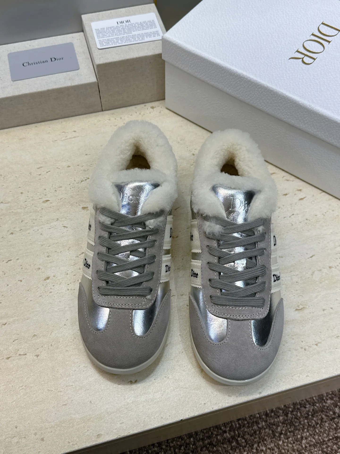 Кроссовки Женские Christian Dior 18247829
