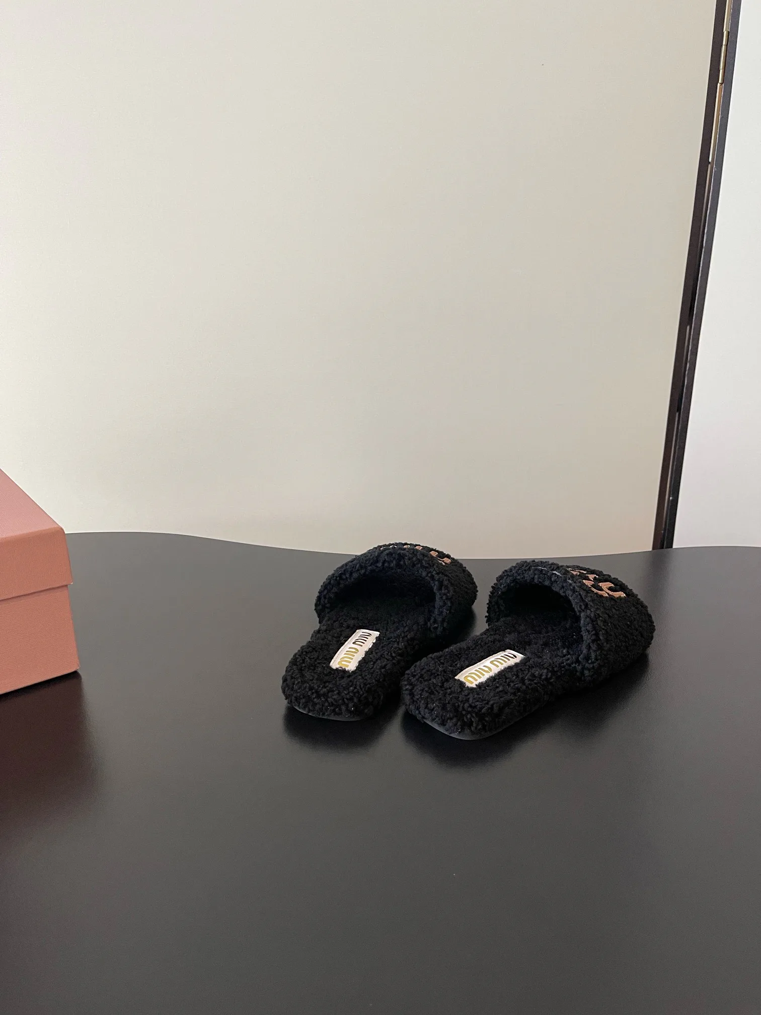 Тапочки Женские Miu Miu 1150739