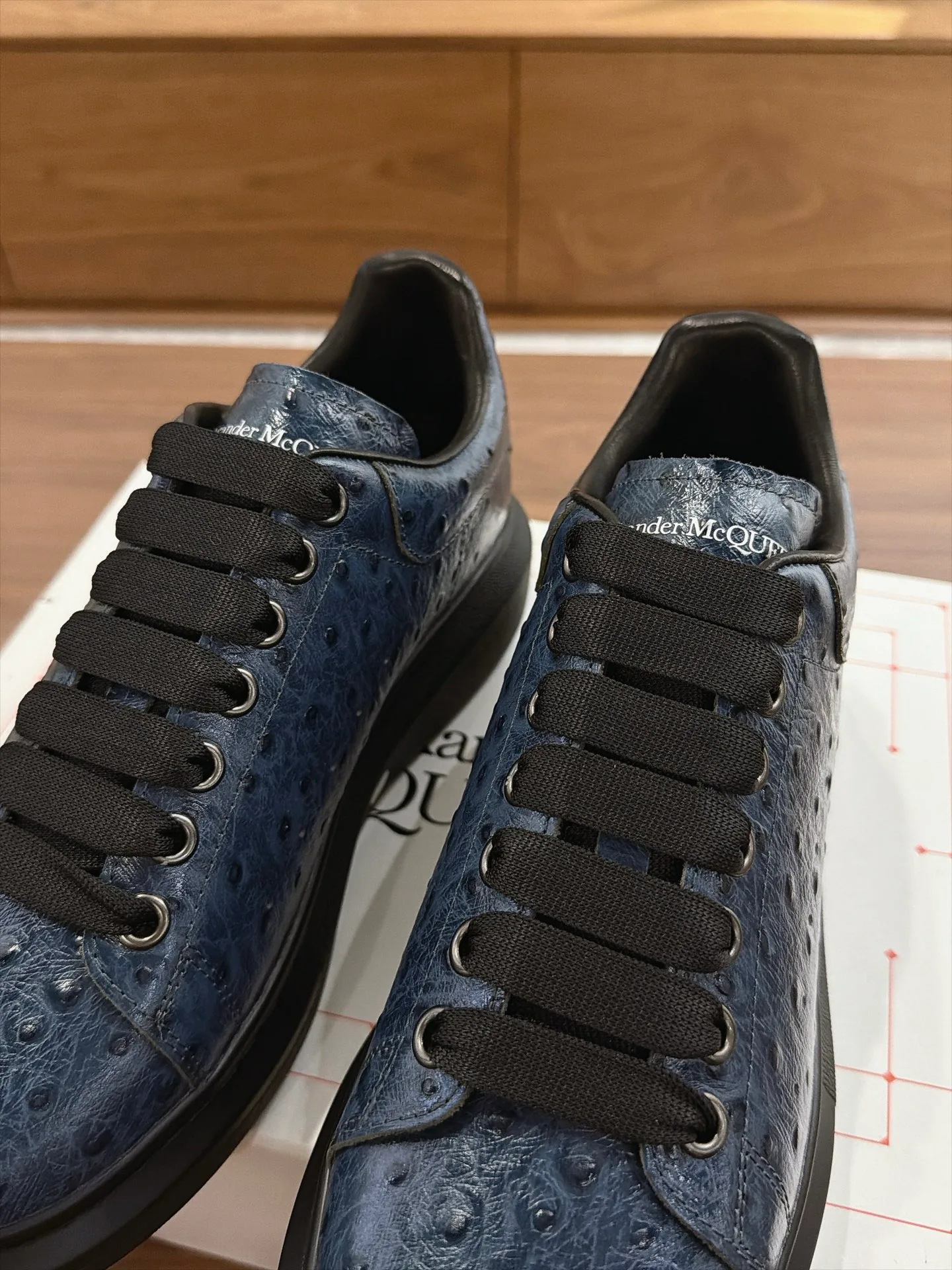 Кроссовки Женские Alexander Mcqueen 18159793