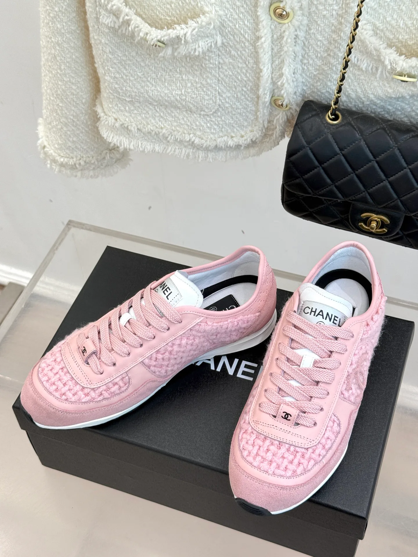 Кроссовки Женские Chanel 231650