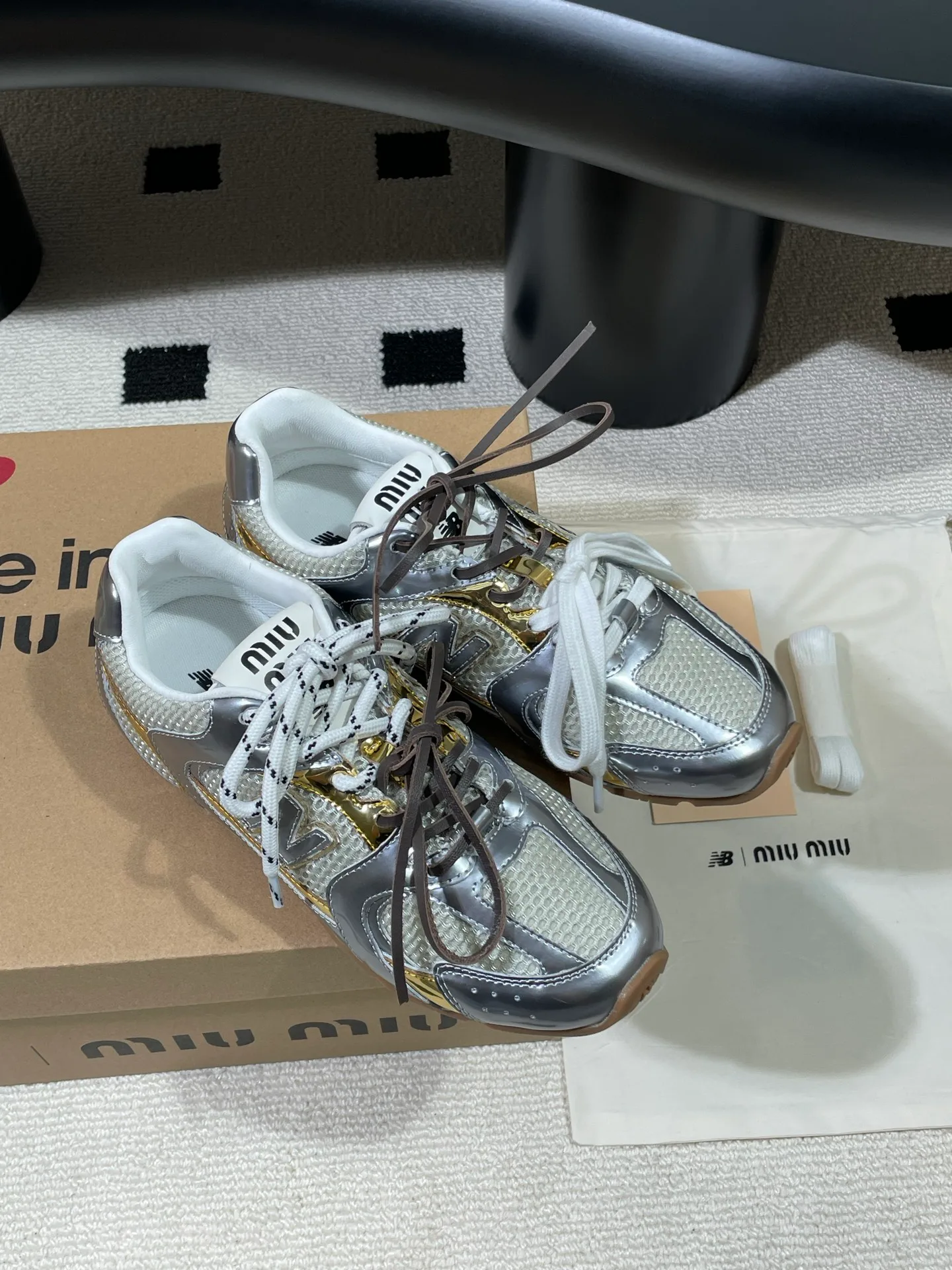 Кроссовки Женские Miu Miu 177404