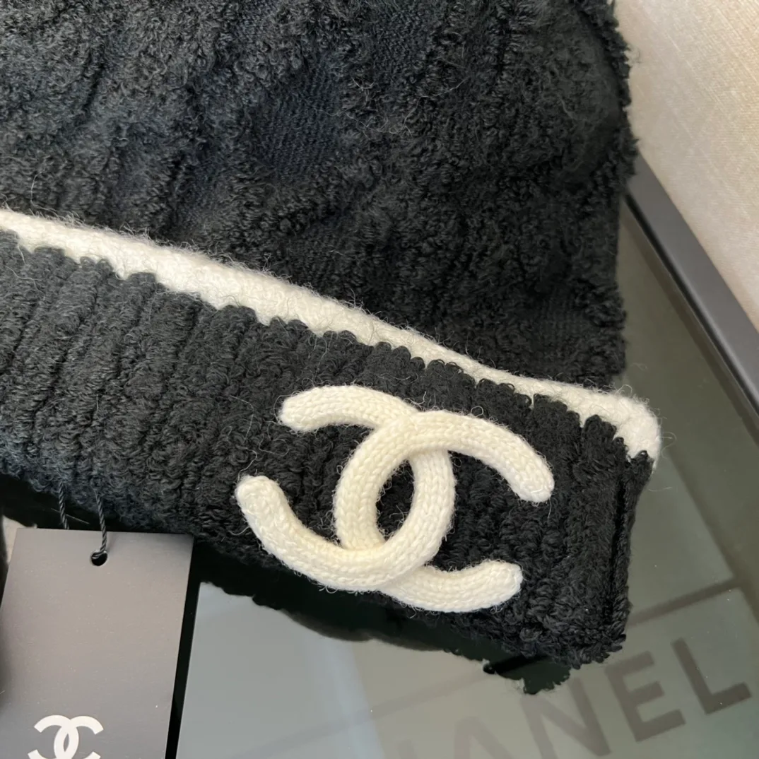Головные Уборы Chanel 3844432