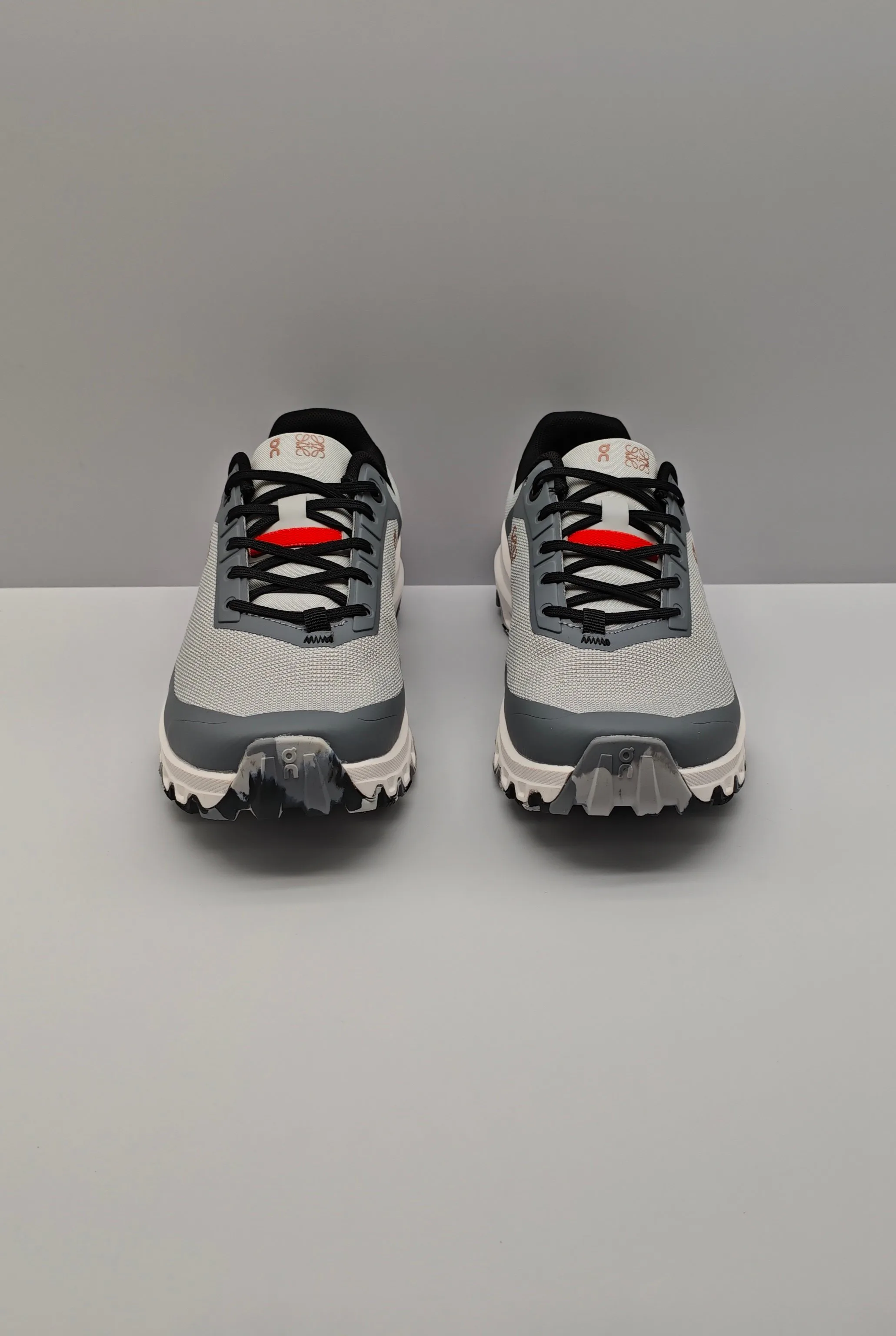 Кроссовки Женские Loewe 13193870