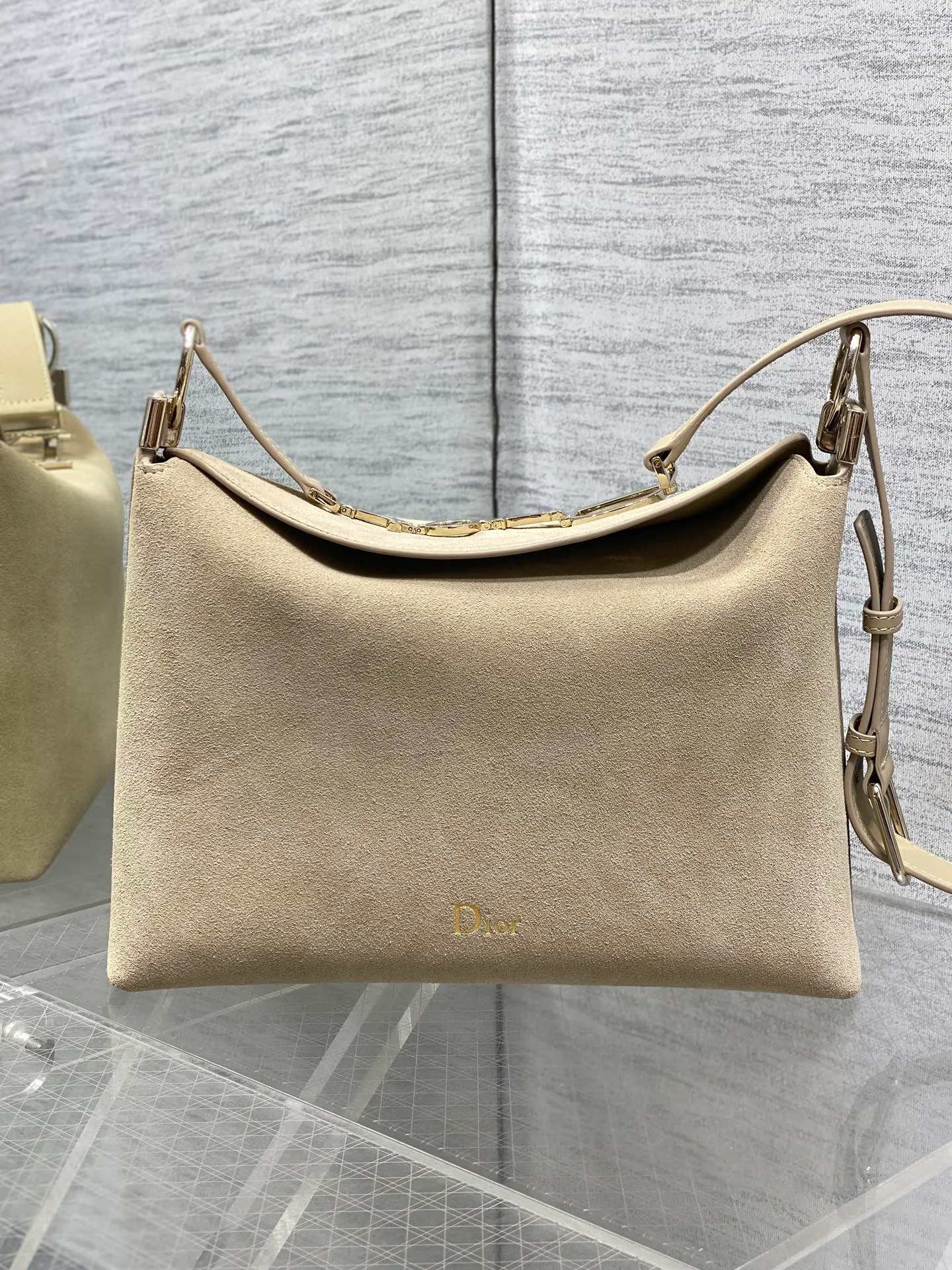 Сумки На Ремне Женские Christian Dior 11685114